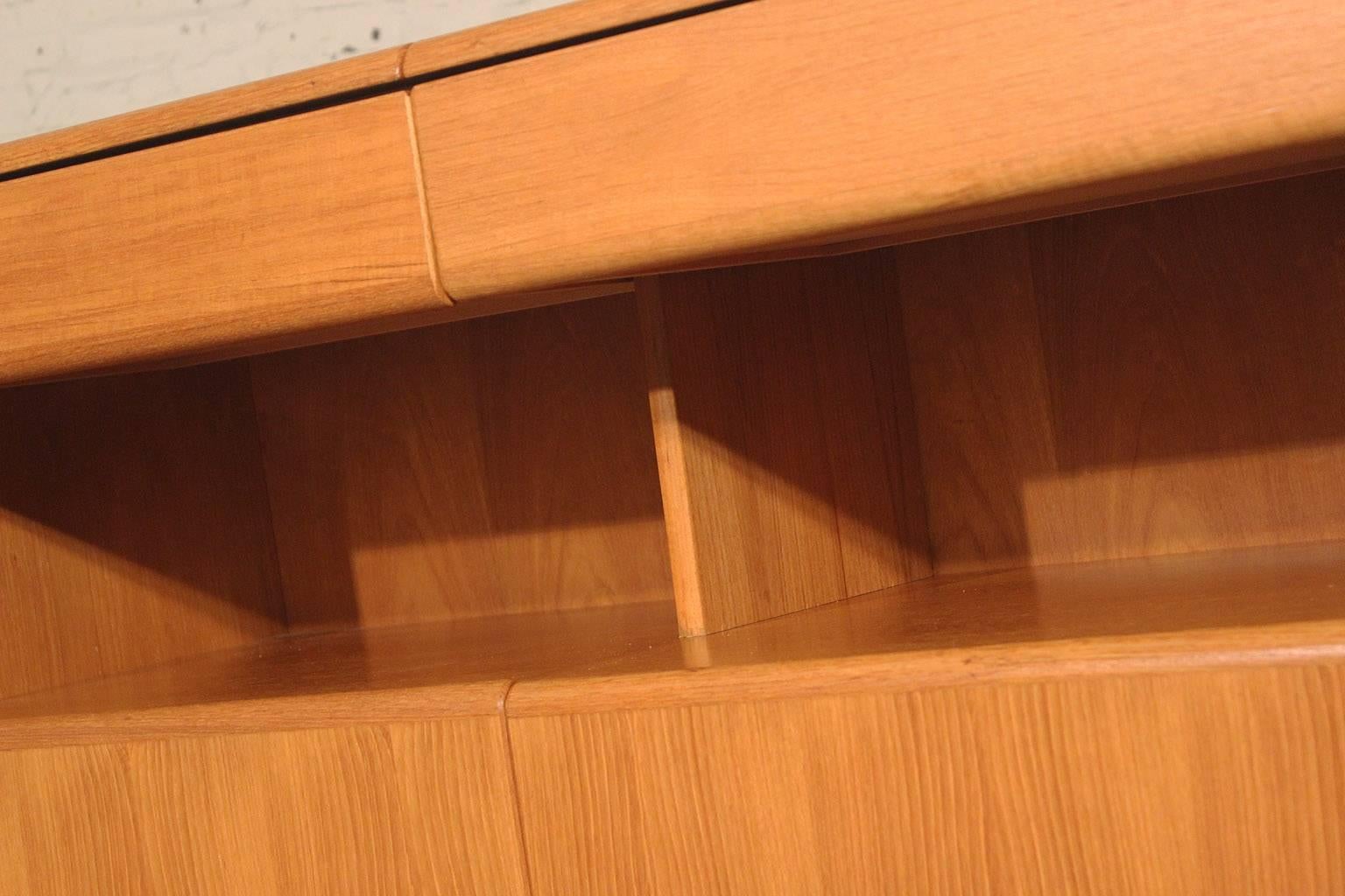 20th Century Vintage Danish Mid-Century Modern Teak Dry Bar with Flip Out Top