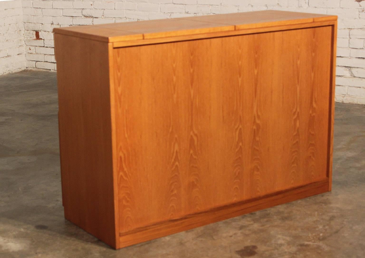 Vintage Danish Mid-Century Modern Teak Dry Bar with Flip Out Top 1