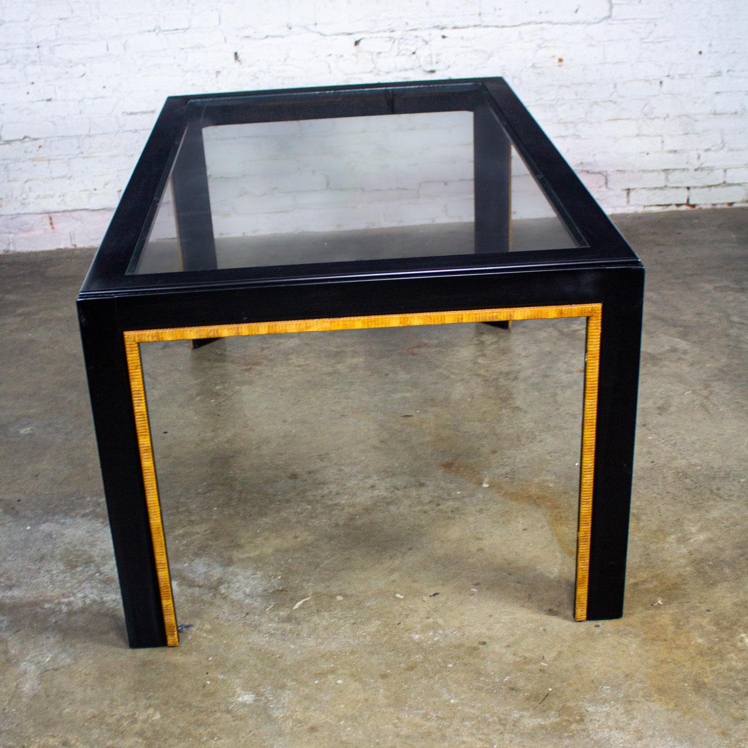 Modern Parsons Style Dining Table Black Painted w/Faux Rattan Trim & Glass Inset For Sale 2