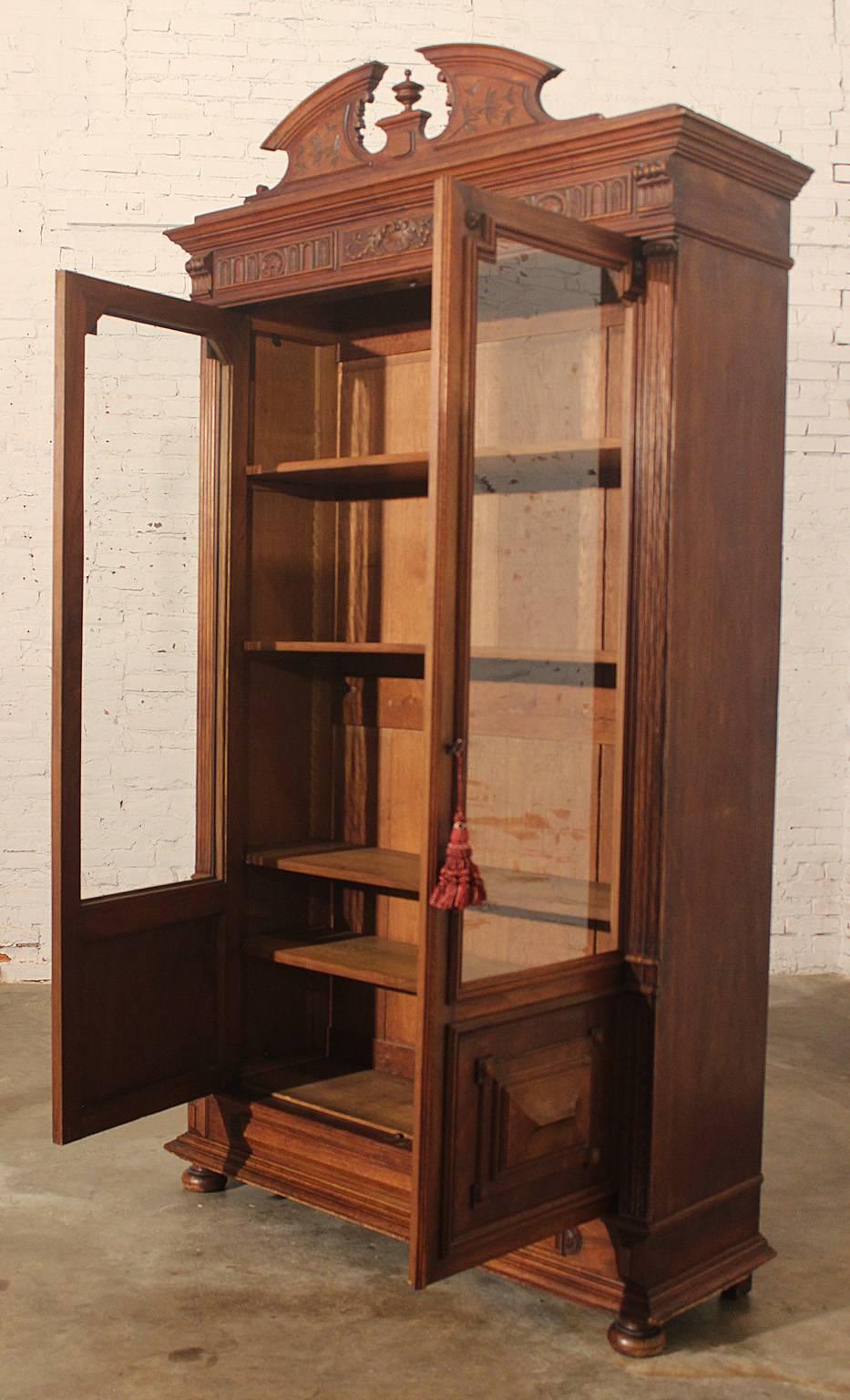 Antique Eastlake Victorian Walnut Bookcase Display Case 2