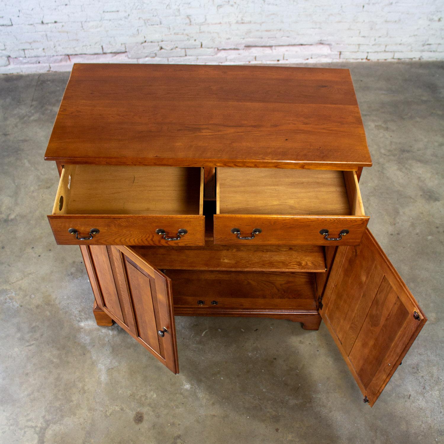 Georgian Style Oak Sideboard Chestnut Creek 100 Yr Anniversary Edition by Keller For Sale 2