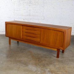 Scandinavian Modern Teak Credenza Buffet Sideboard by Skovby Furniture Denmark
