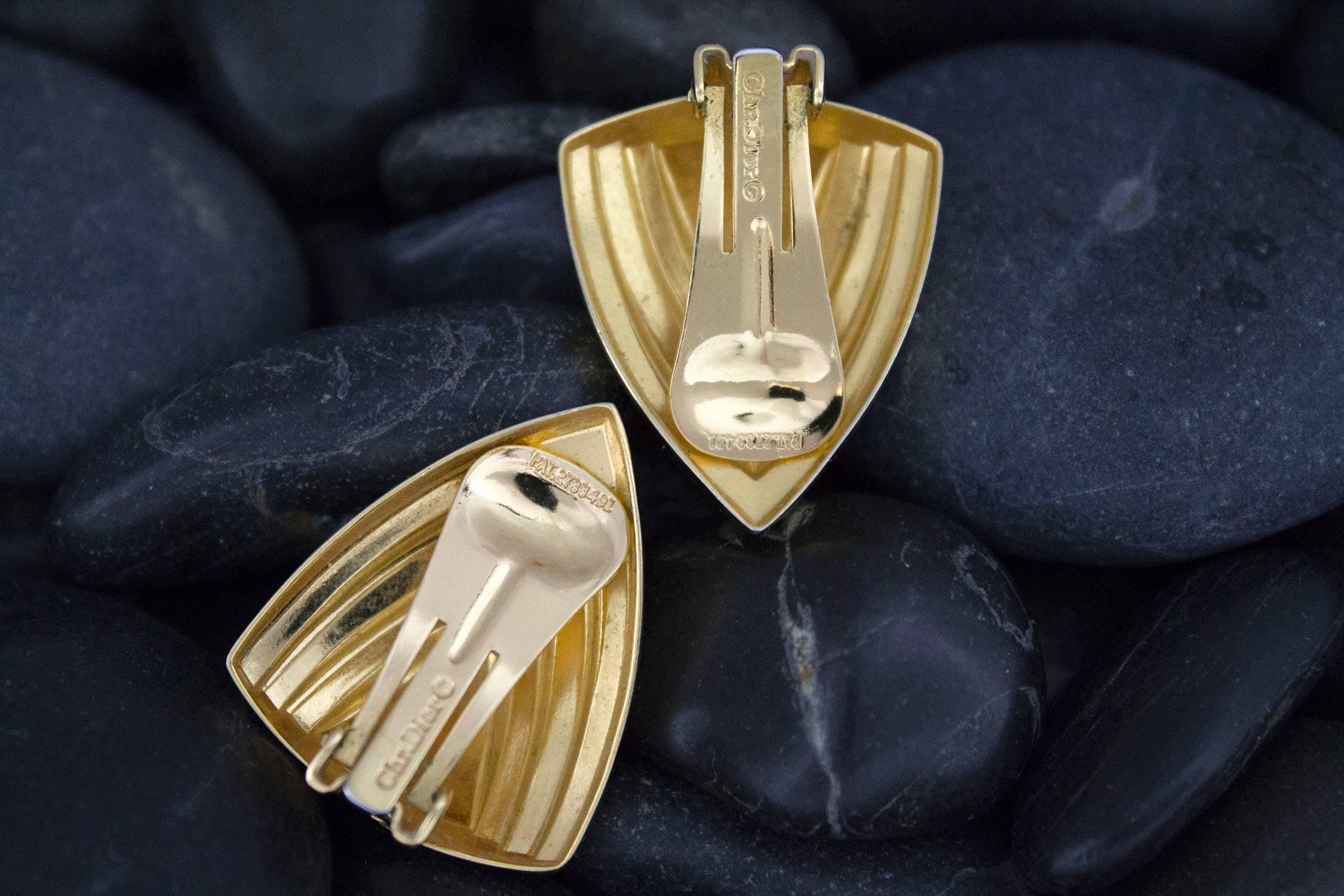 Vintage Christian Dior Gold-Tone Graduated Circular Triangle Clip Earrings 1