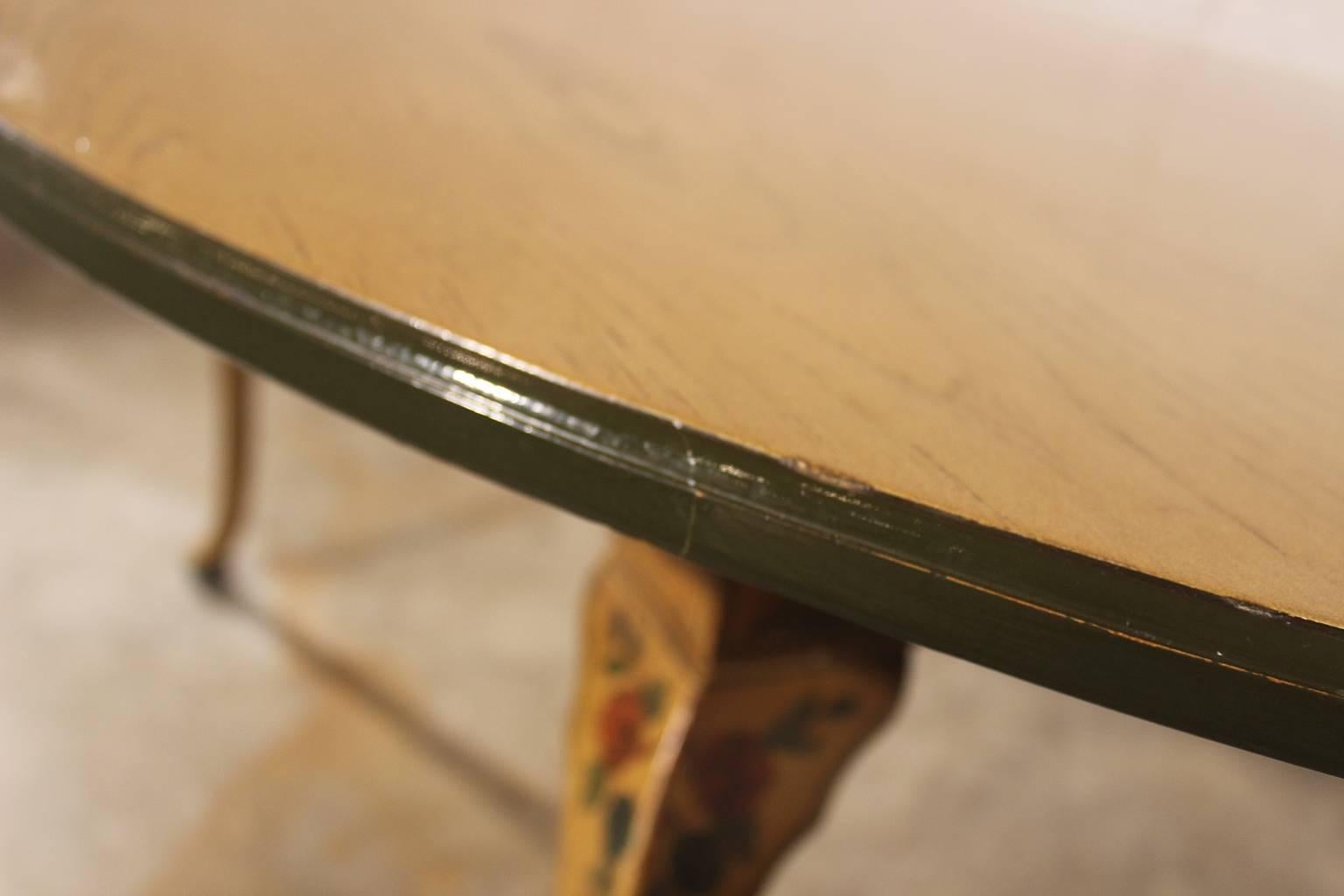 Antique Chinoiserie Hand-Painted Oval Dining Table with Cabriole Legs In Good Condition In Topeka, KS