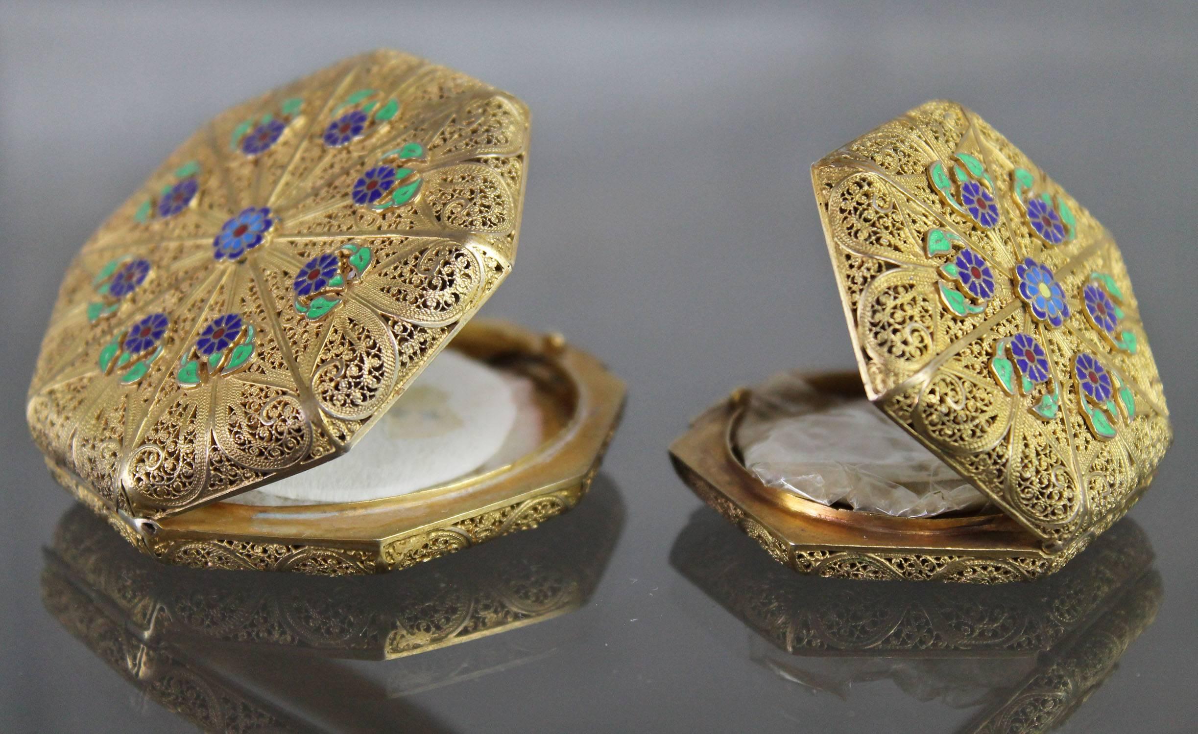 20th Century Pair of Octagon Compacts Vermeil Filigree Hallmarked & Enameled Flower Applique