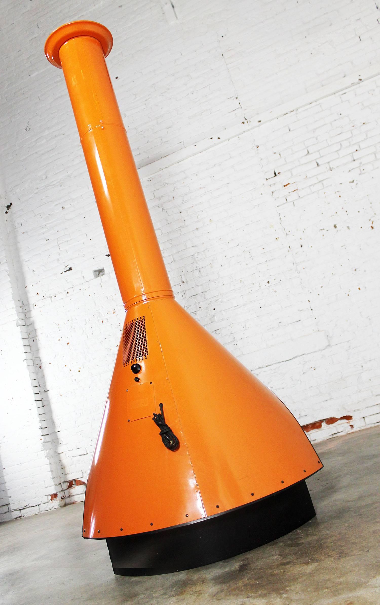 Mid-Century Electric Cone-Shaped Freestanding Fireplace Indian Orange by Sears In Good Condition In Topeka, KS