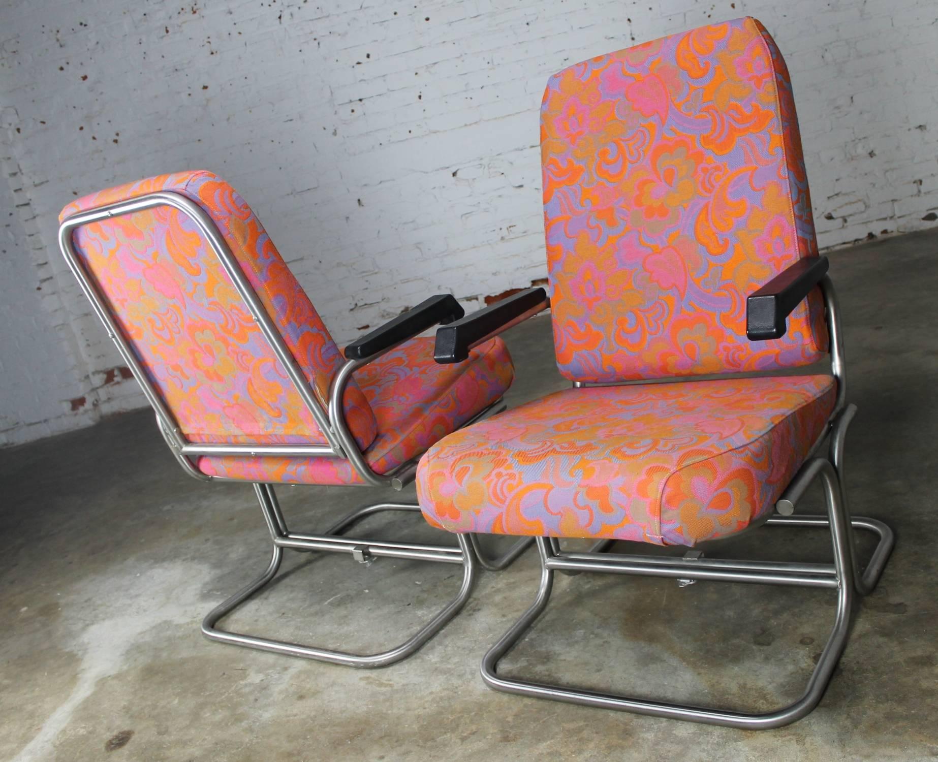 Vintage Mid-Century Modern Pullman Train Car Folding Lounge Chairs ein Paar 3