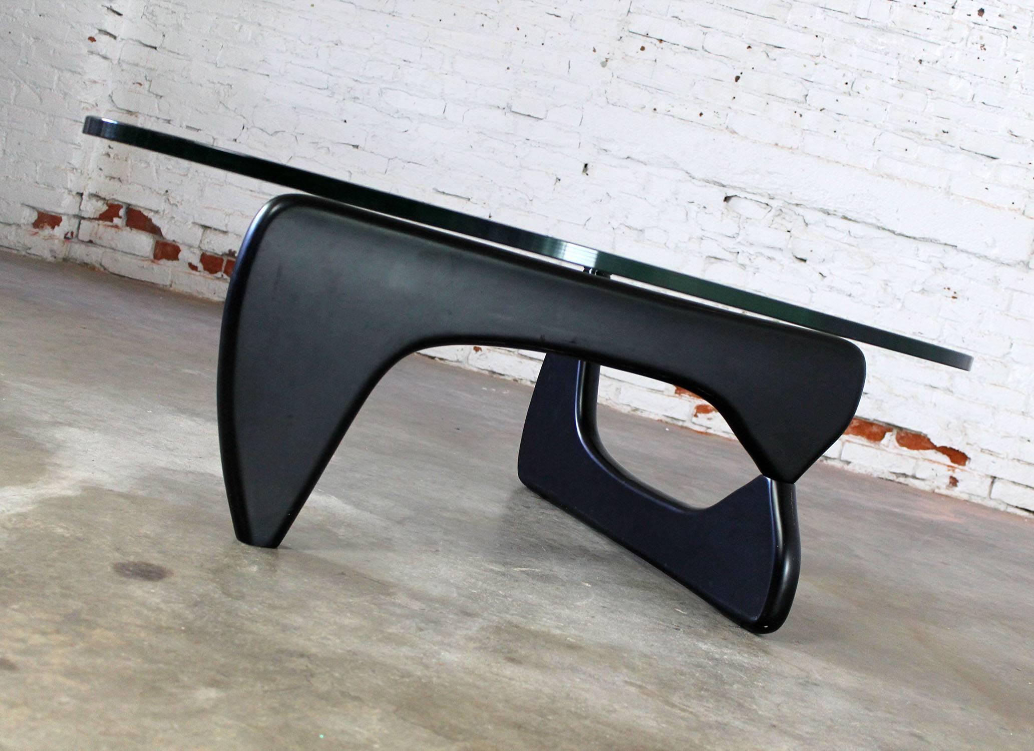 Lacquered Vintage Noguchi Coffee Table in Black