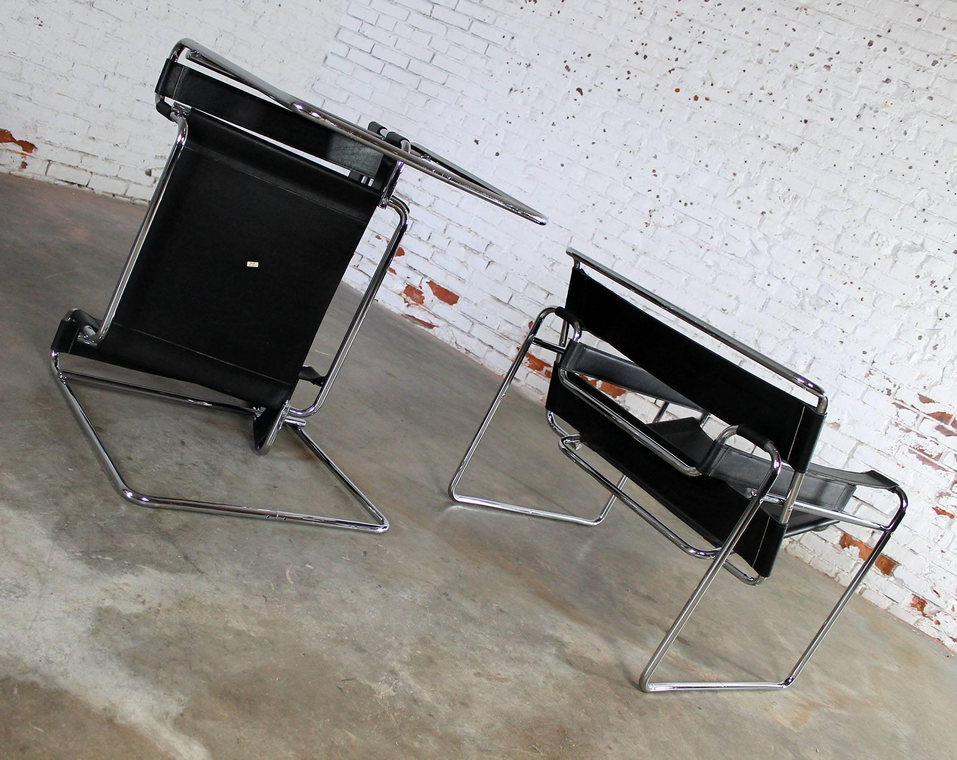 Vintage Wassily Chairs by Marcel Breuer Made in Italy In Excellent Condition In Topeka, KS