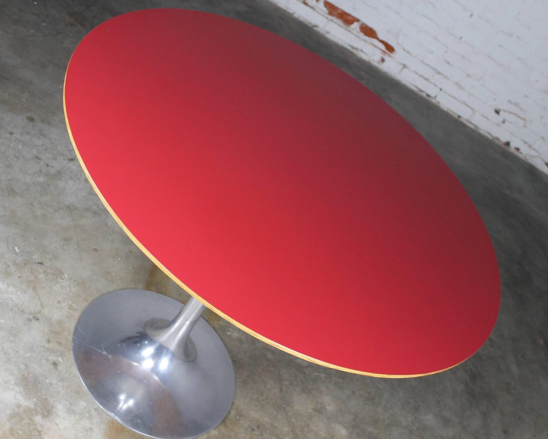 20th Century Saarinen Style Polished Aluminium Tulip Base Dining Table with Red Laminate Top 