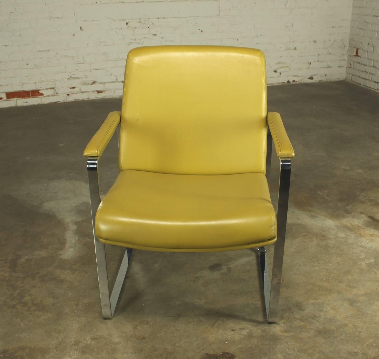 Faux Leather Vintage Mid-Century Modern Chromcraft-Style Chrome Flat-Bar Chair