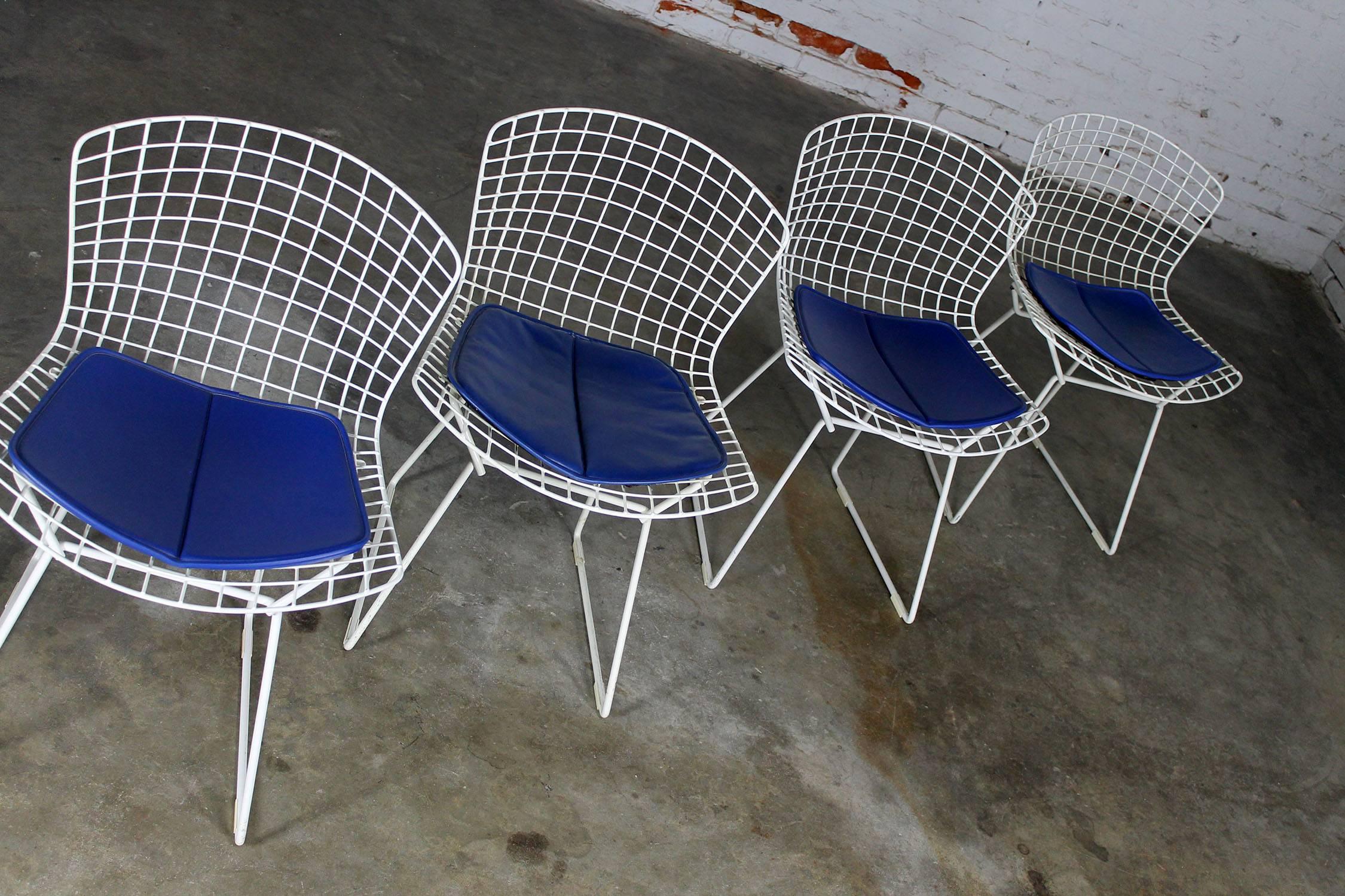 white wire chairs