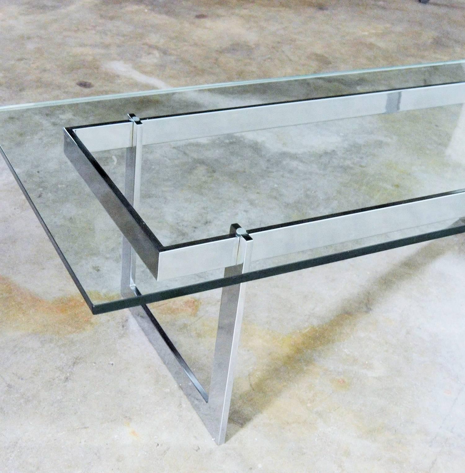 20th Century Vintage Mid-Century Modern, Milo Baughman Style Chrome and Glass Coffee Table