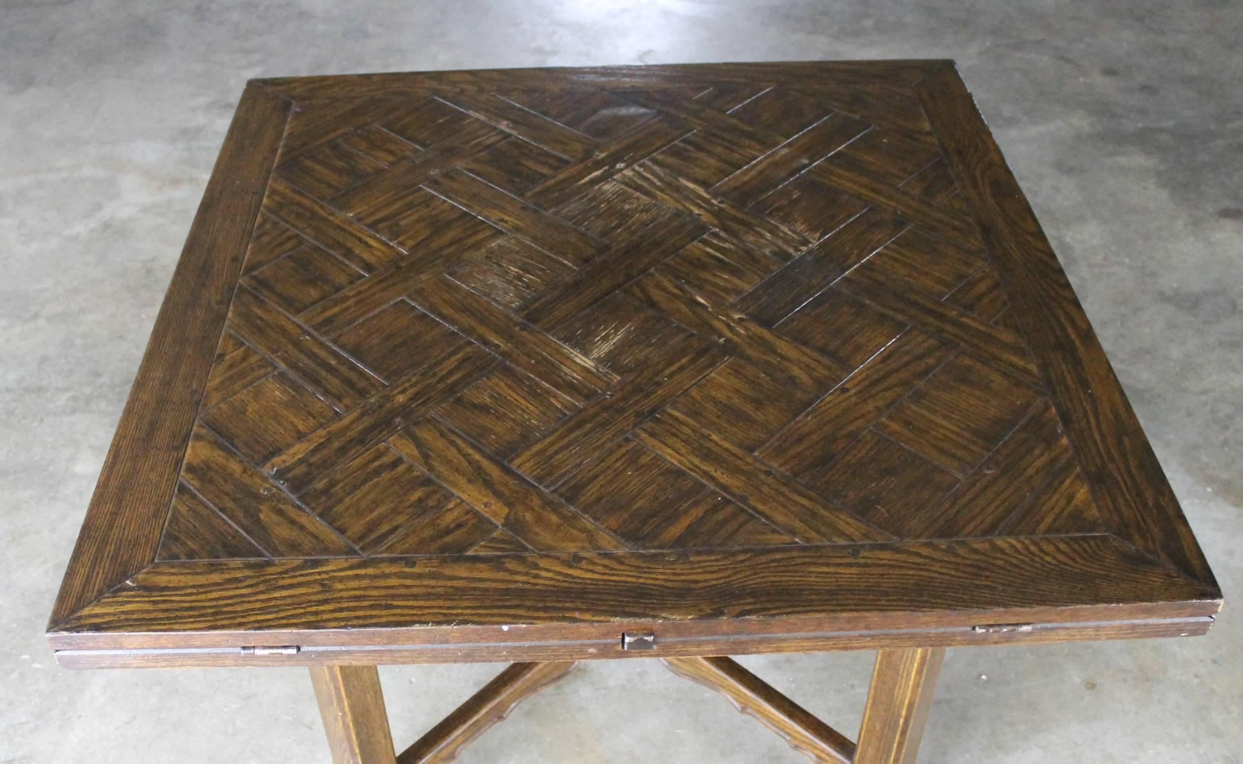 Drop Leaf Oak Square-Round Pub Table W/ Parquet Top Distressed Old English Style In Distressed Condition In Topeka, KS