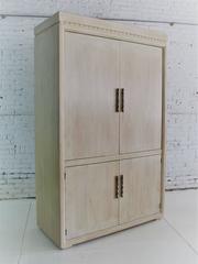 Vintage Henredon Large Blonde Brutalist-Style Entertainment or Storage Cabinet