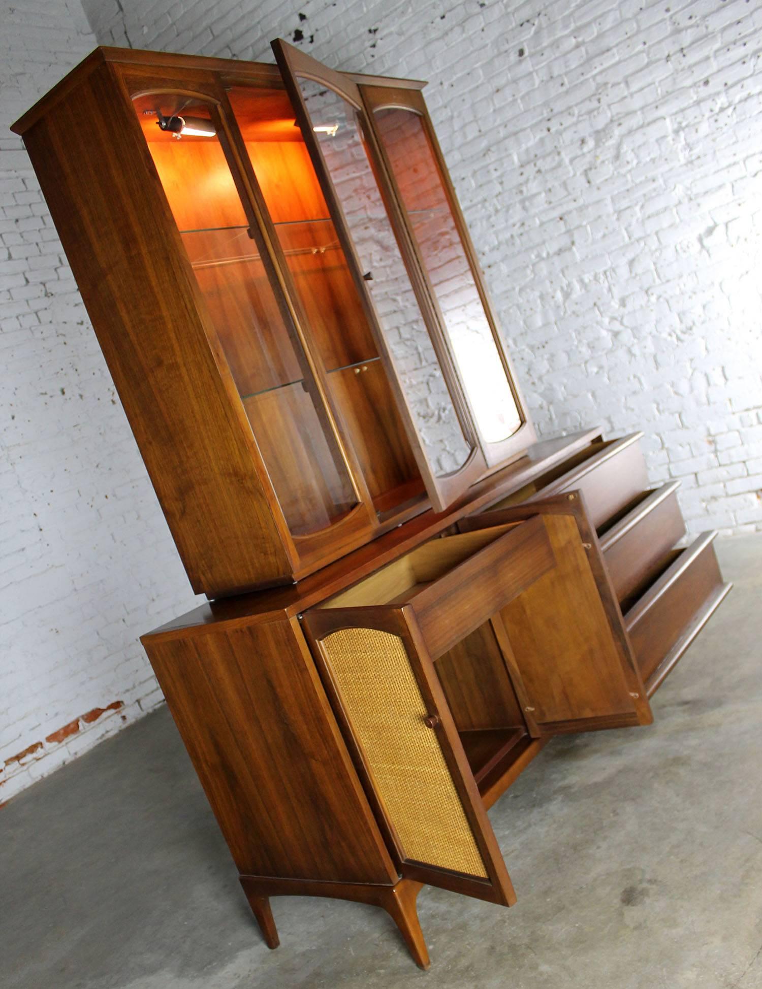 Lane Mid-Century Modern Rhythm China Cabinet Lighted with Cane Doors 1