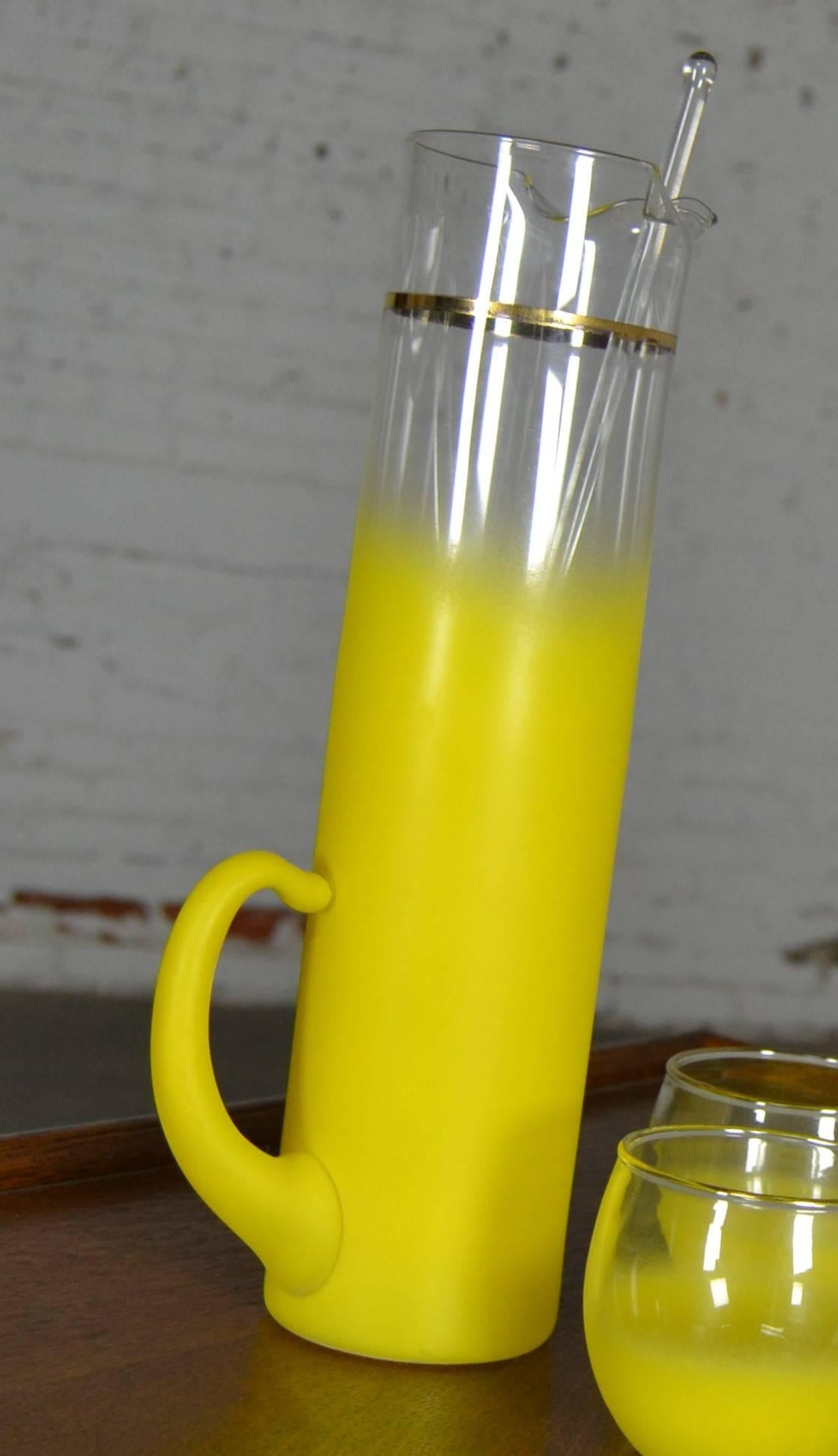 Blendo Sunshine Yellow Cocktail Beverage Set Vintage Mid-Century Modern In Good Condition In Topeka, KS