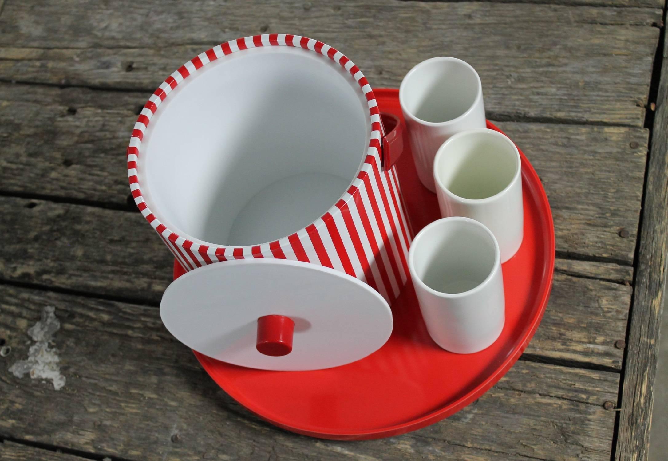 Plastic Beverage Set Combo Red and White Ice Bucket Tumblers Tray, Mid-Century Modern