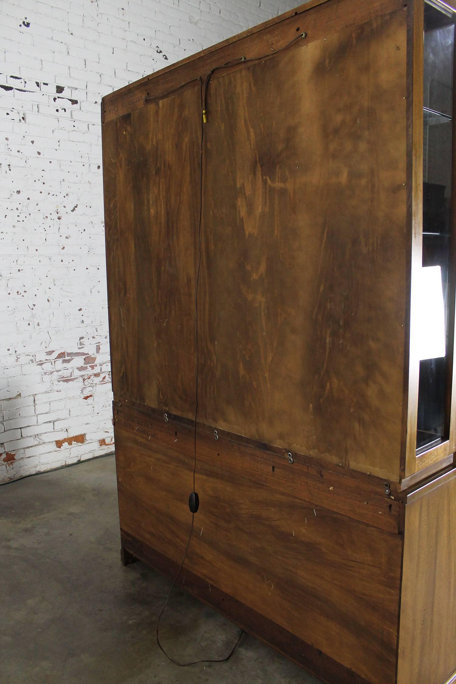 Late 20th Century Davis Cabinet Lighted Display Cabinet China Hutch Vintage Mid-Century Modern