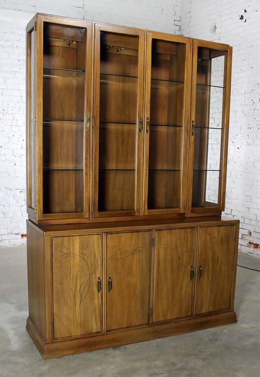 Davis Lighted Display China Hutch Vintage MidCentury