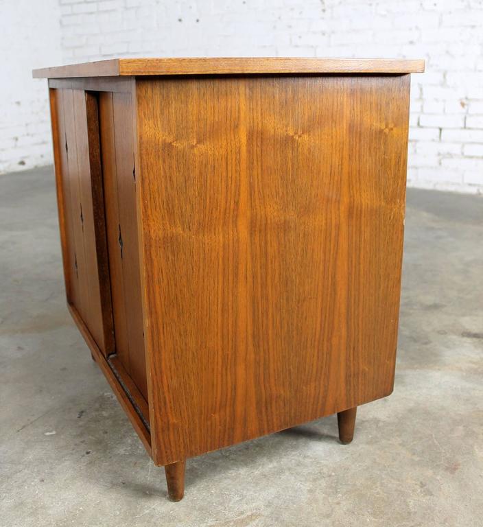 Walnut Mid-Century Modern Record Storage Cabinet at 1stDibs | stanley ...