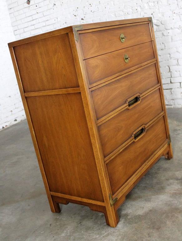 Vintage drexel cream gold chest