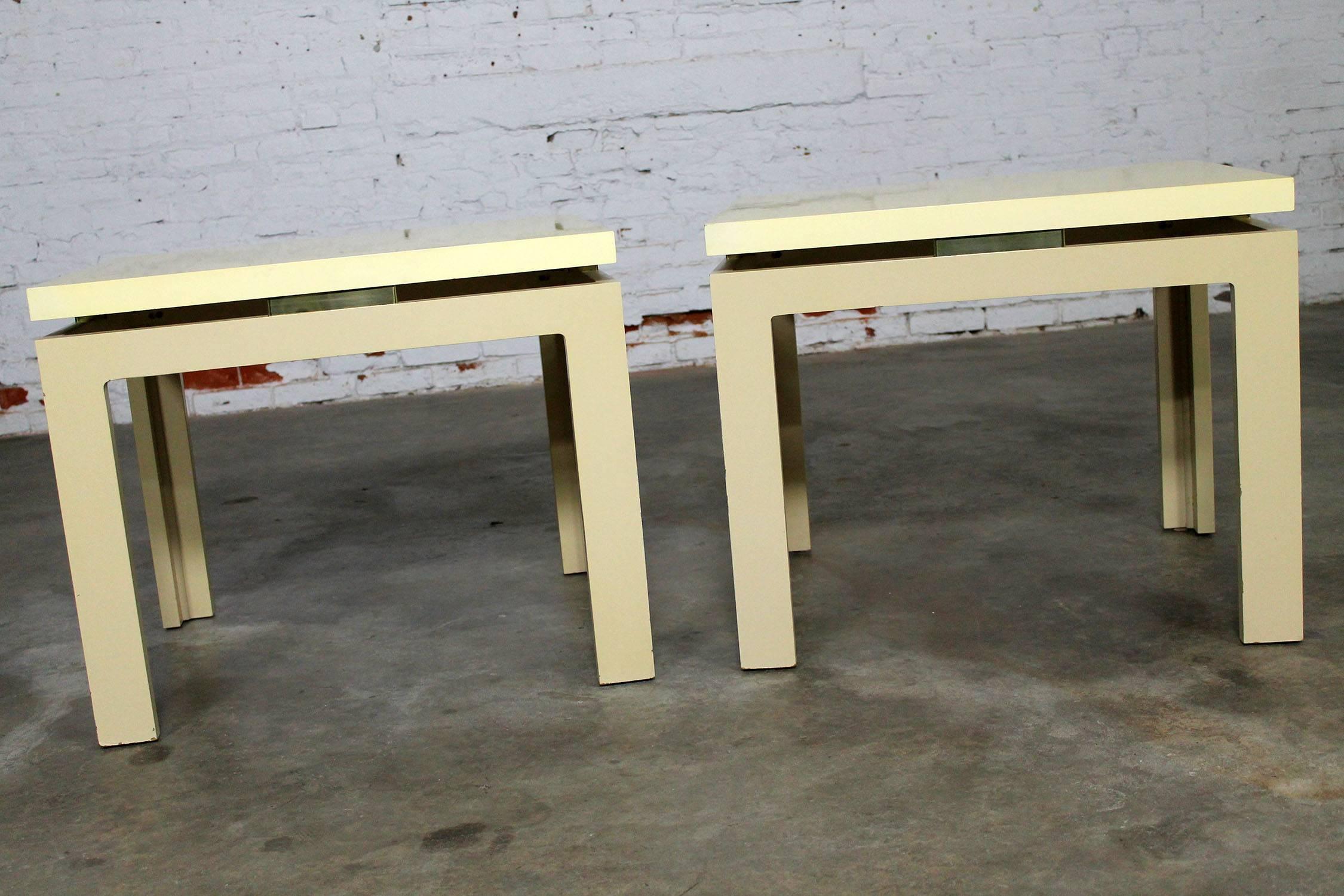 American Pair of Modern, circa 1970s Off-White Lacquered Parsons Side Tables