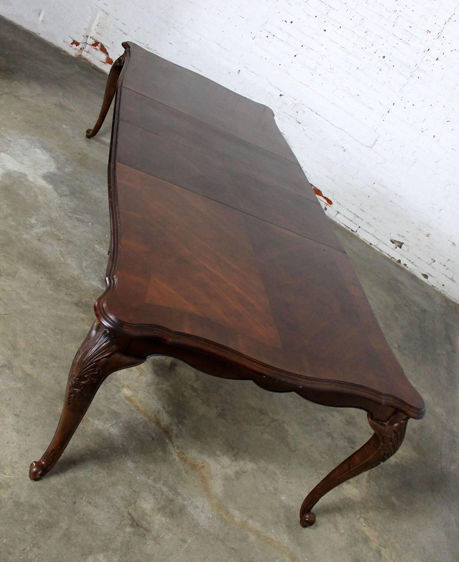 American Walnut Louis XV Style French Country Dining Table Attributed Bernhardt Avignon