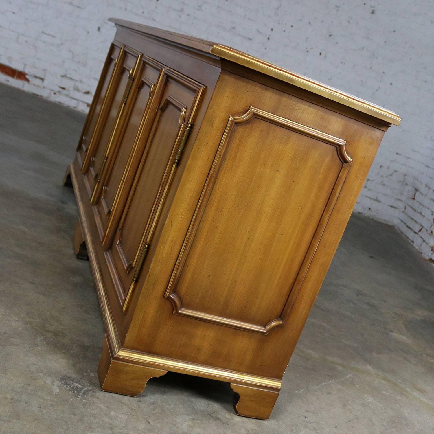 20th Century John Widdicomb Painted Hollywood Regency Buffet Credenza with Gilt Accents