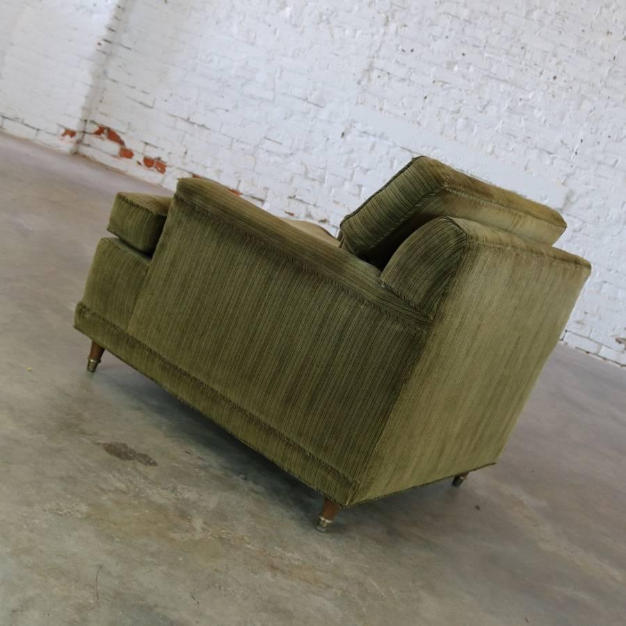 Deep Green Velvet Lawson Style Vintage Club Chair Mid-Century Modern In Good Condition In Topeka, KS