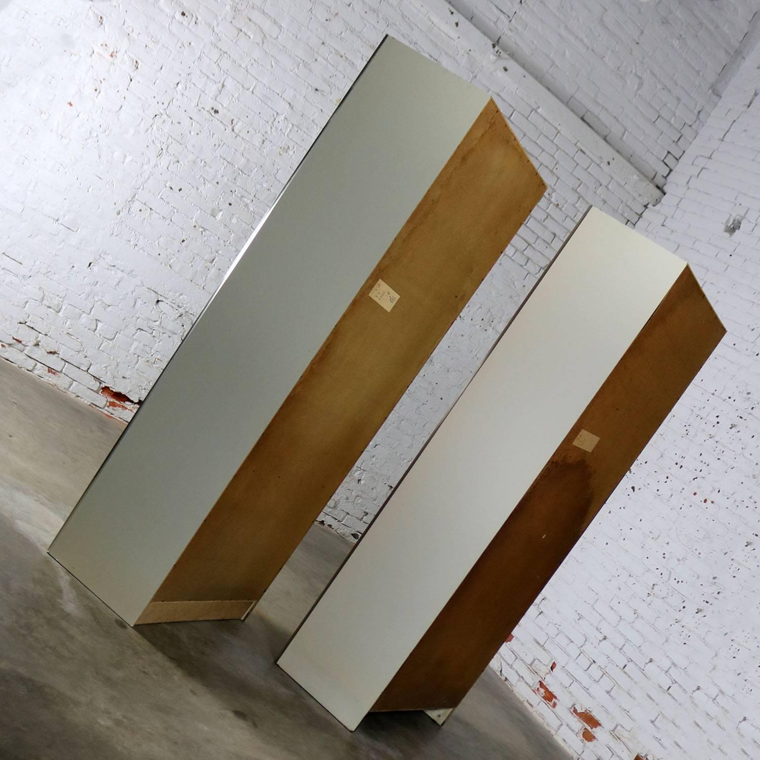 white laminate bookcase