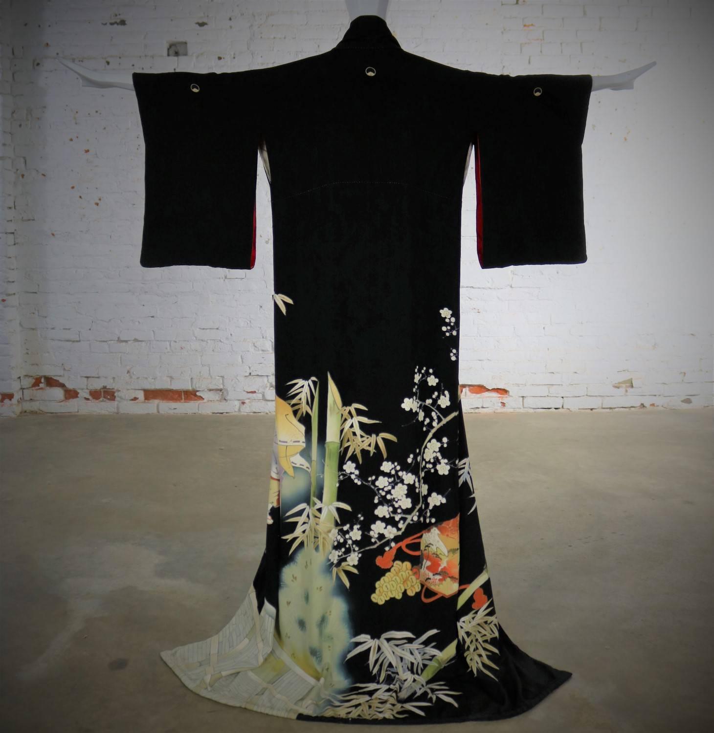 Japonisme Japanese Black Silk Hand Dyed Kurotomesode Kimono Kabuki Figures Bamboo Plum
