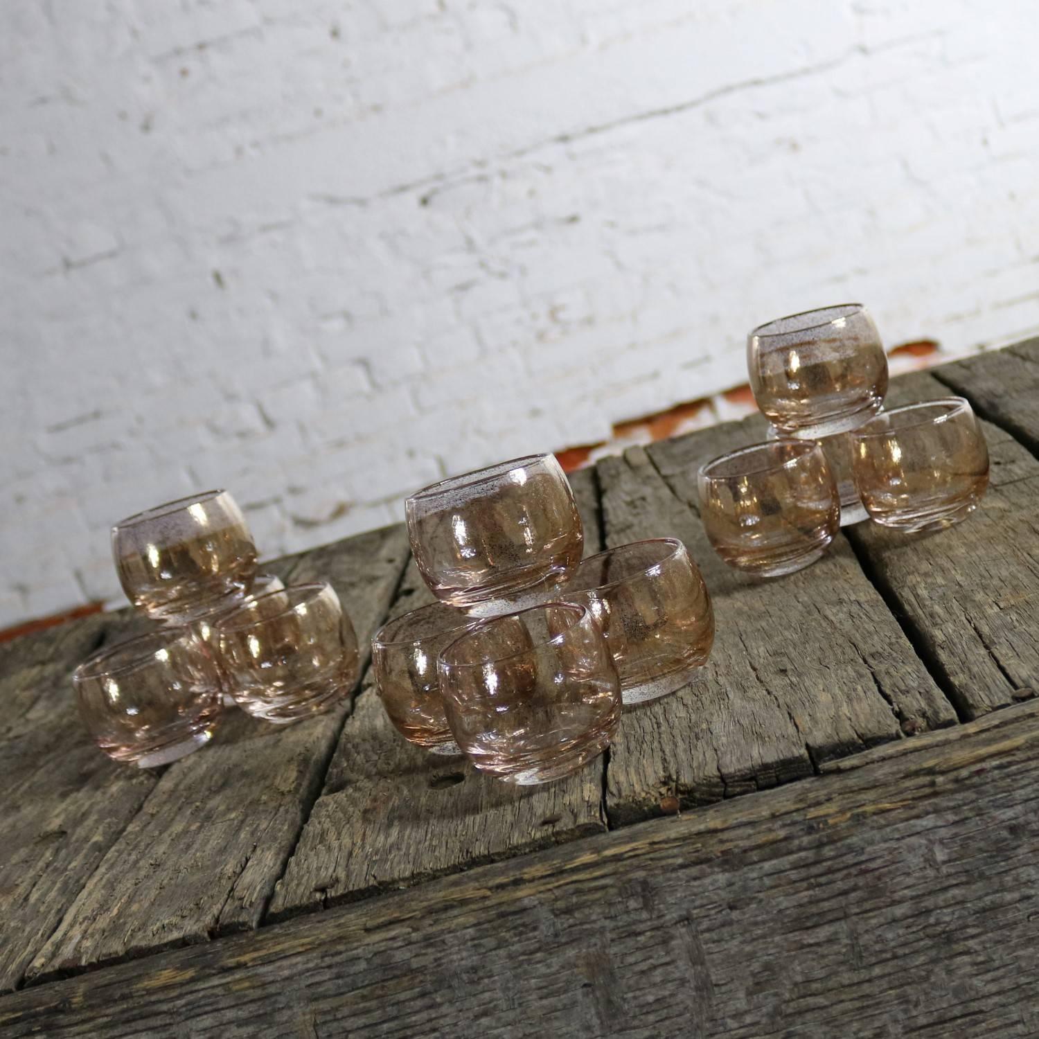 American 12 Small Gold Speckled Roly Poly Cocktail Glasses Style of Dorothy Thorpe MCM