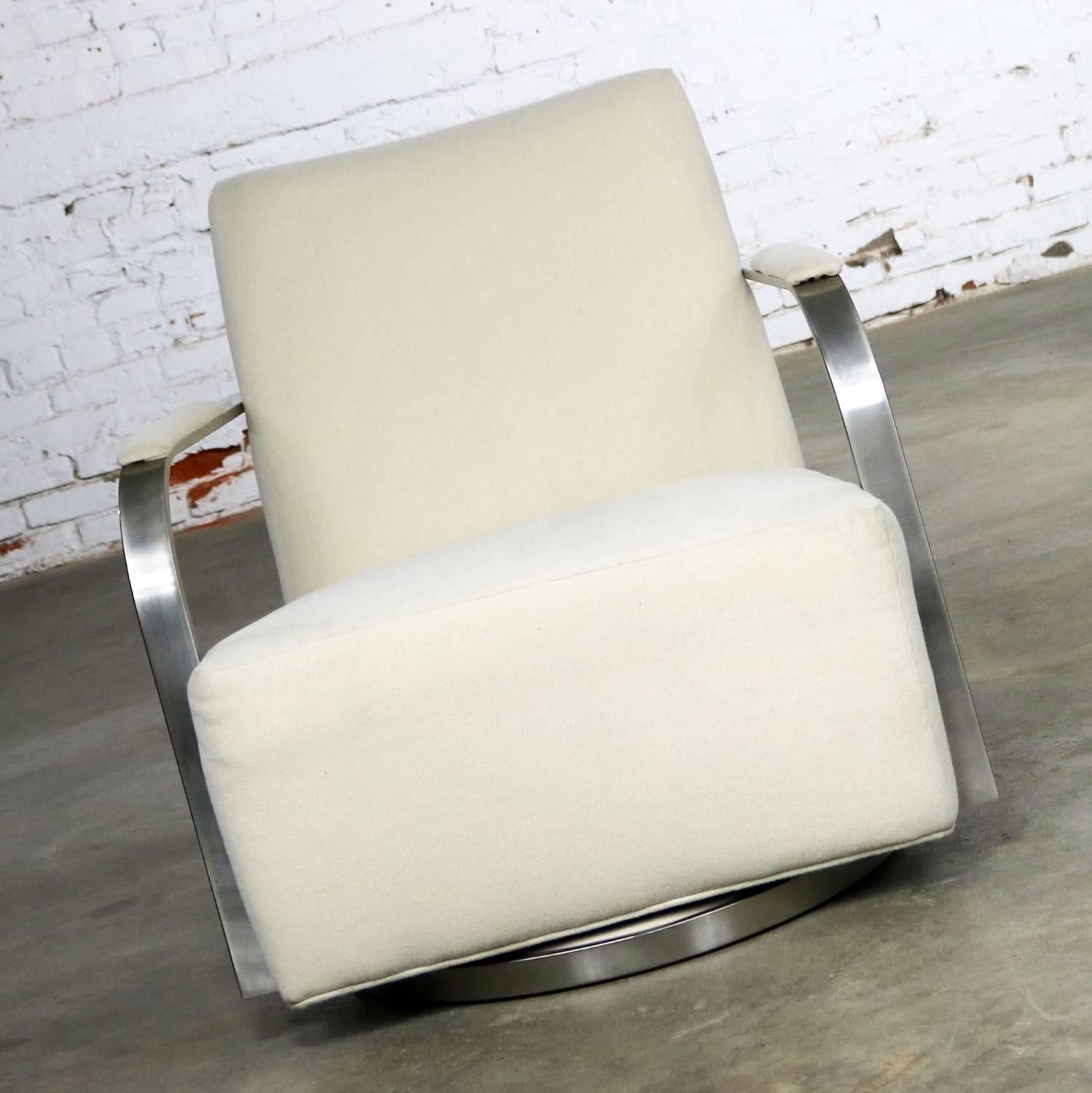Thayer Coggin 1086 Zac Swivel Lounge Chair White and Satin Nickel 3