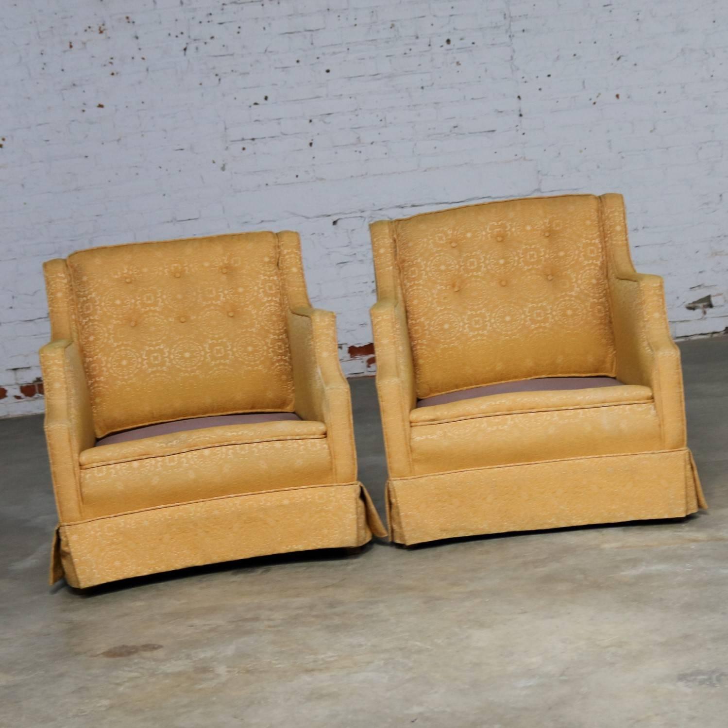 Great bones on this Mid-Century Modern pair of all upholstered club chairs or lounge chairs. In the style of Probber, Wormley, or Baughman. This pair is provided for their stylish and sturdy frames only. They do not have seat cushions and are