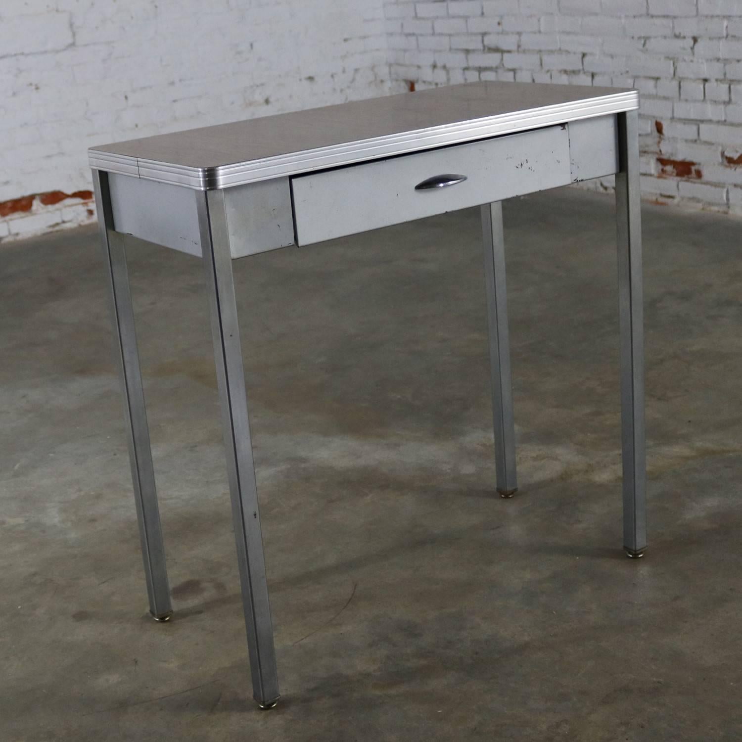 metal small desk