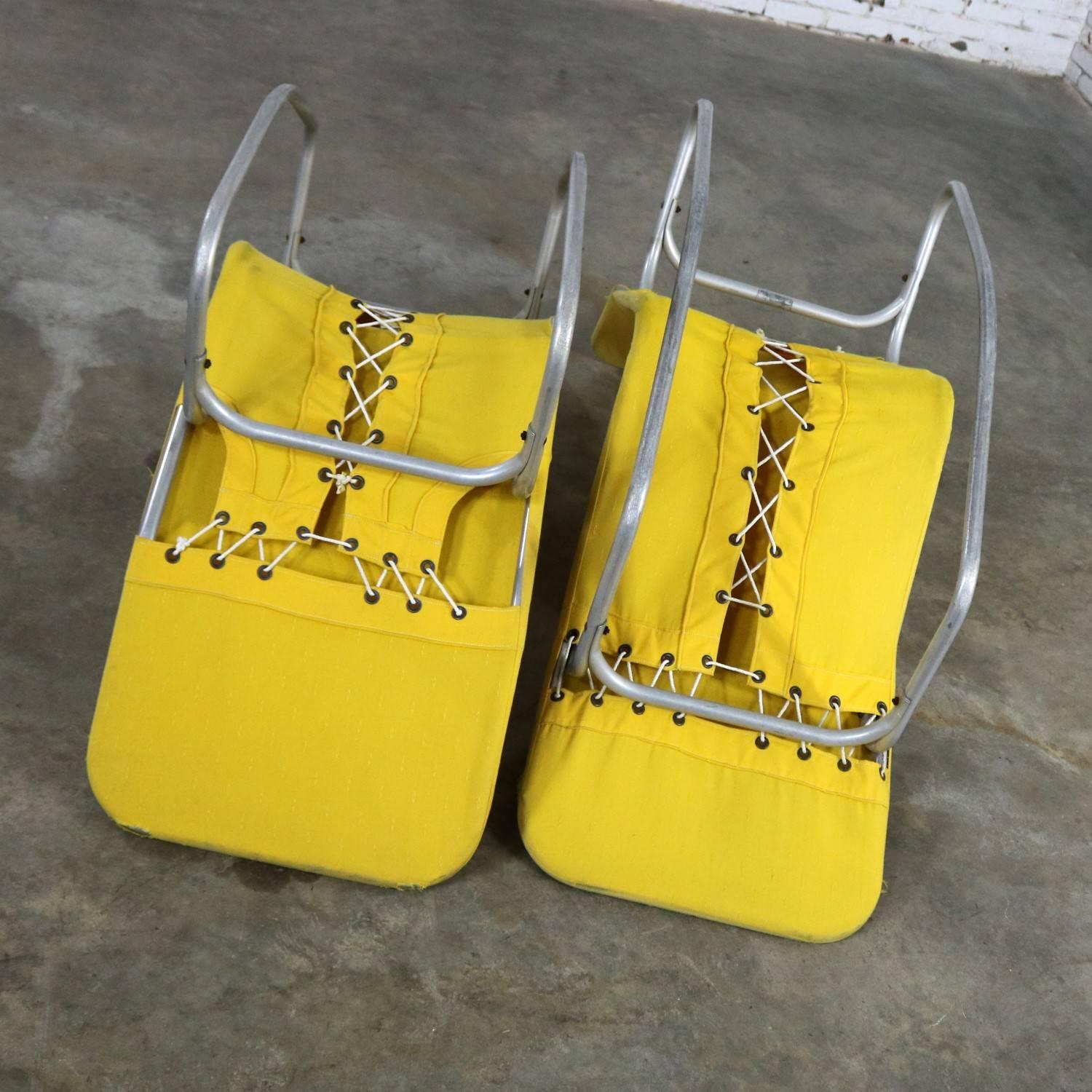 Pair of Bartolucci-Waldheim Barwa Lounge Chairs Aluminium and Yellow Canvas In Good Condition In Topeka, KS