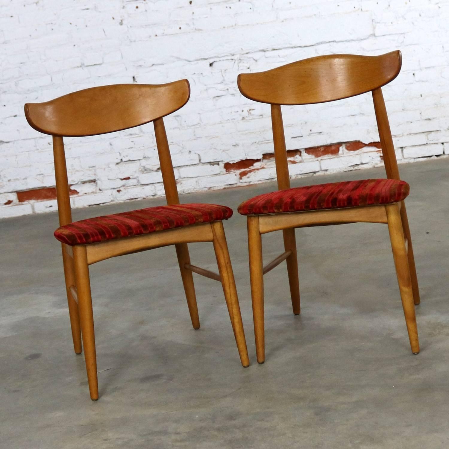 Pair of Mid-Century Modern Birchcraft Danish Style Side Chairs by Baumritter 1