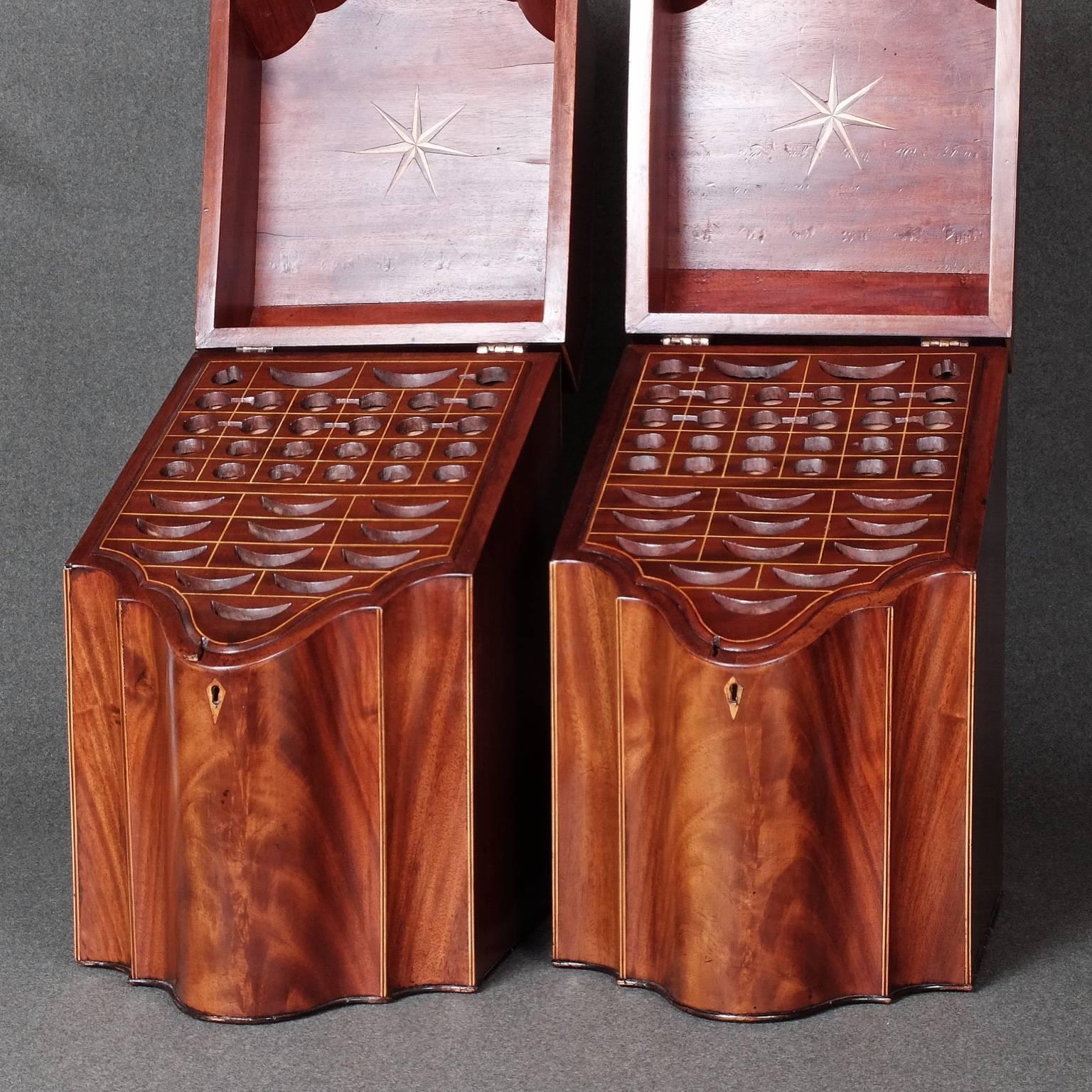 Late 18th Century Pair of Mahogany Knife Boxes George III Mahogany English Country House Antique For Sale