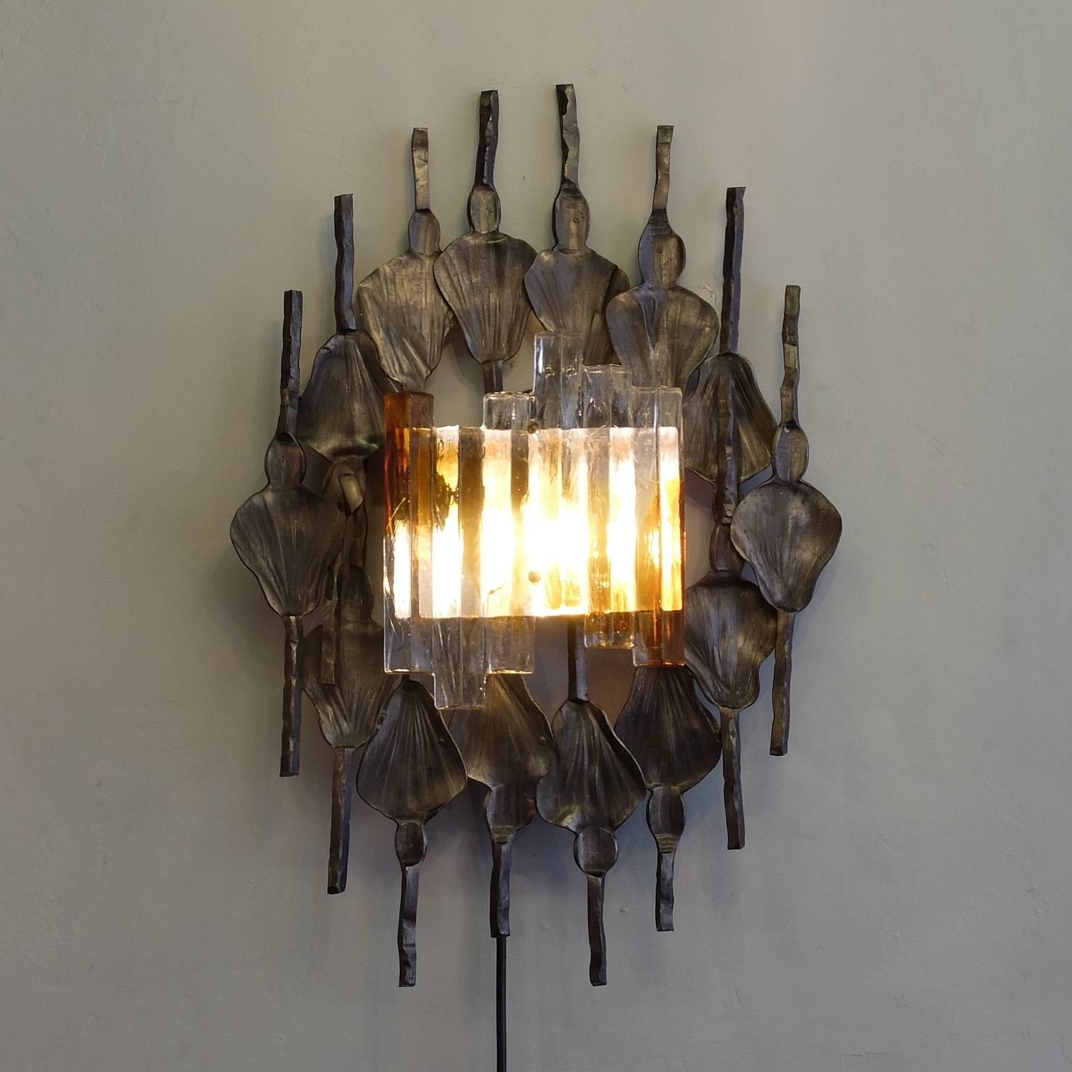 Brutalist Murano Wall Sconce by Tom Ahlstrom and Hans Ehrich 1970's In Good Condition For Sale In London, GB