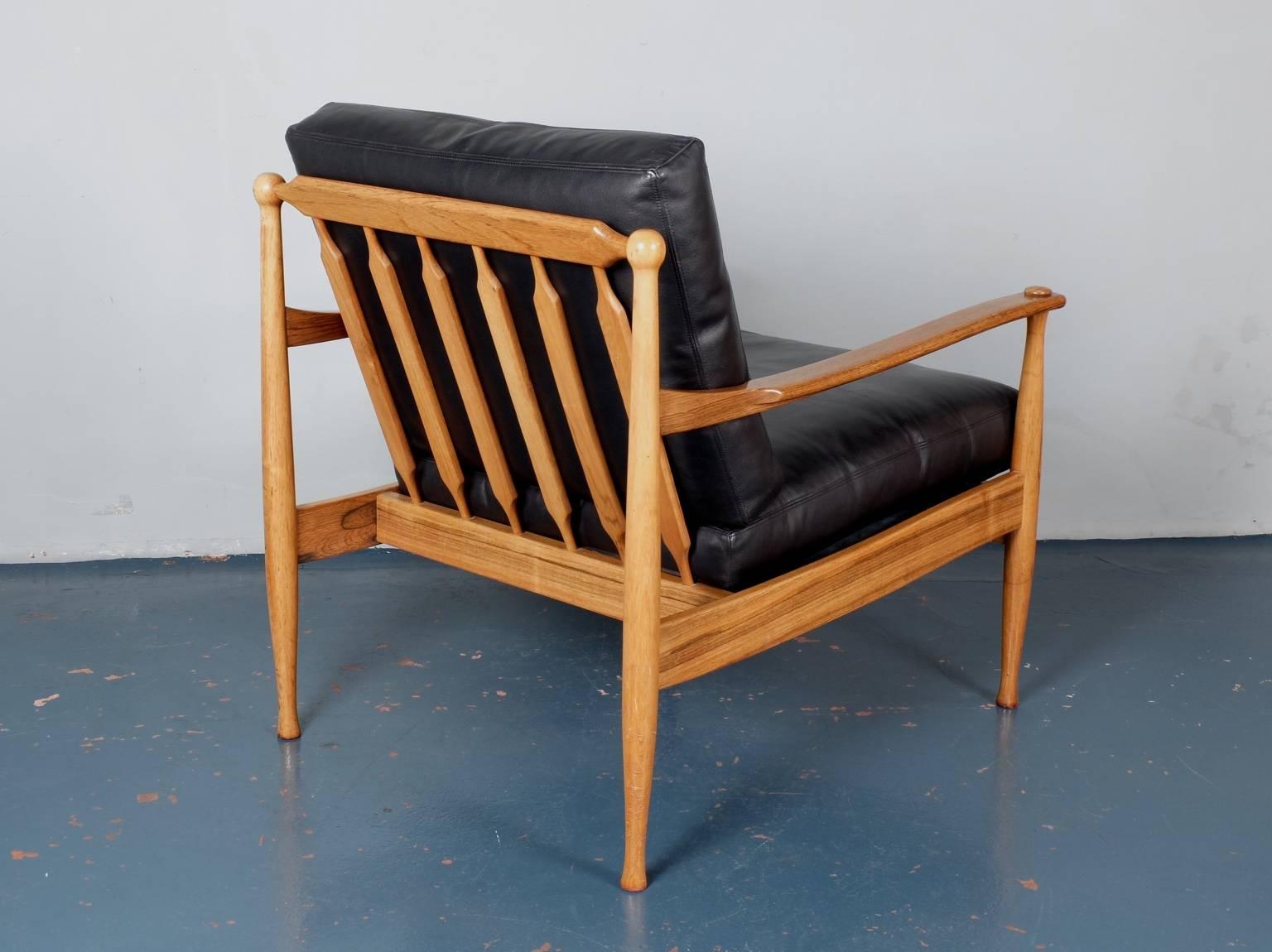 Mid-Century Danish Lounge Chair, Rosewood and Leather In Good Condition In London, GB