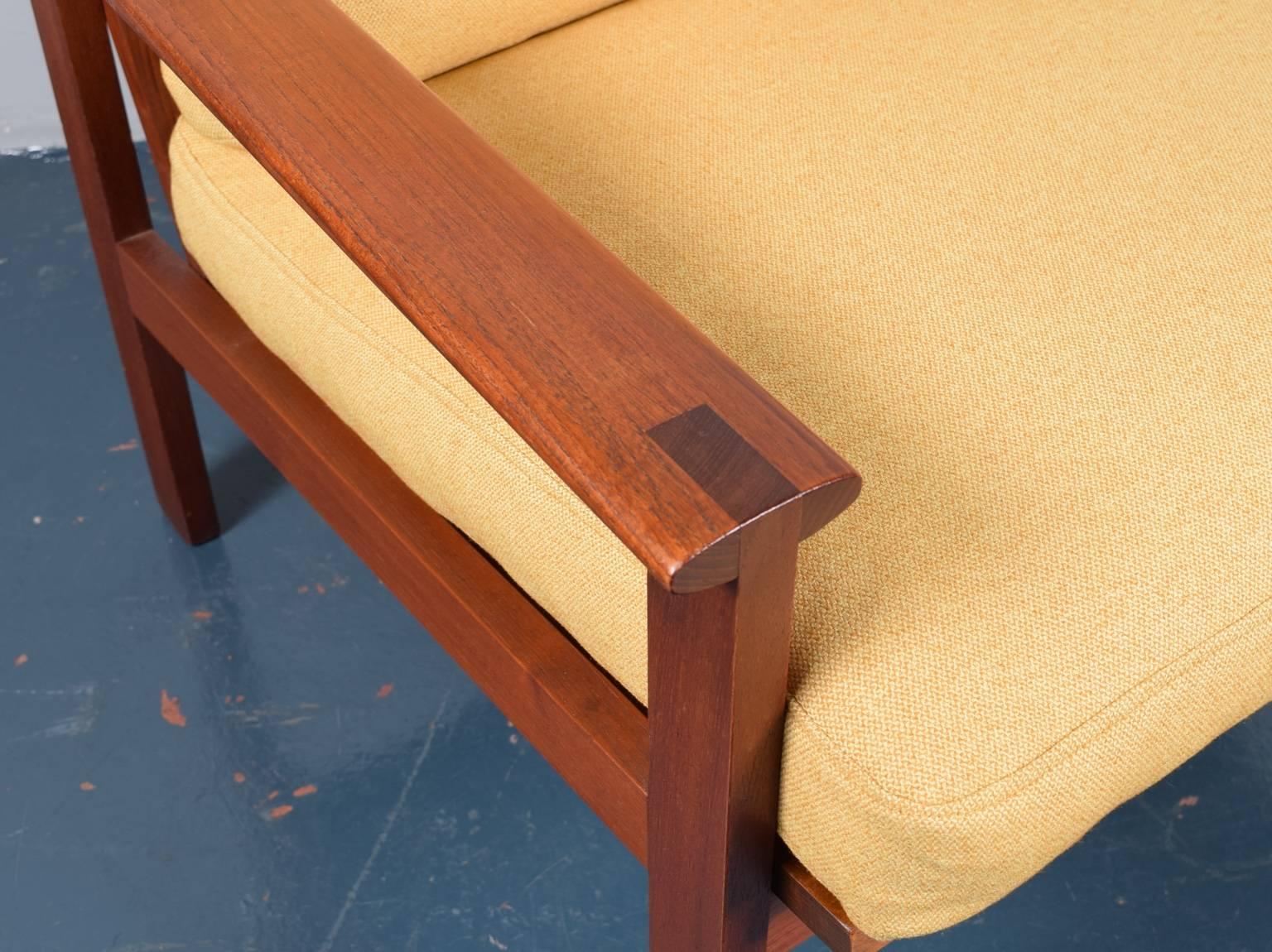 illum wikkelso chair