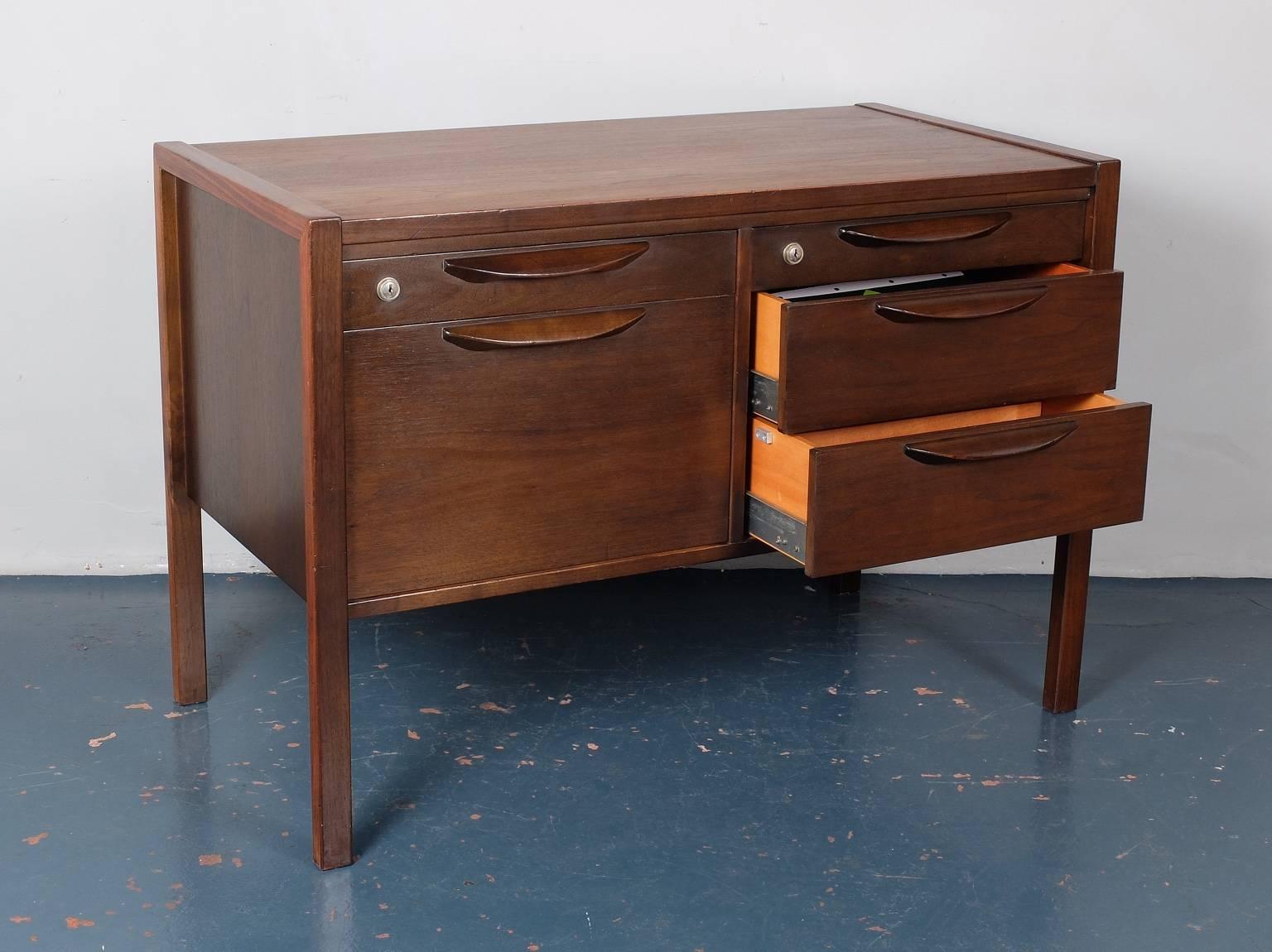 1960's Jens Risom Walnut Credenza For Sale 1