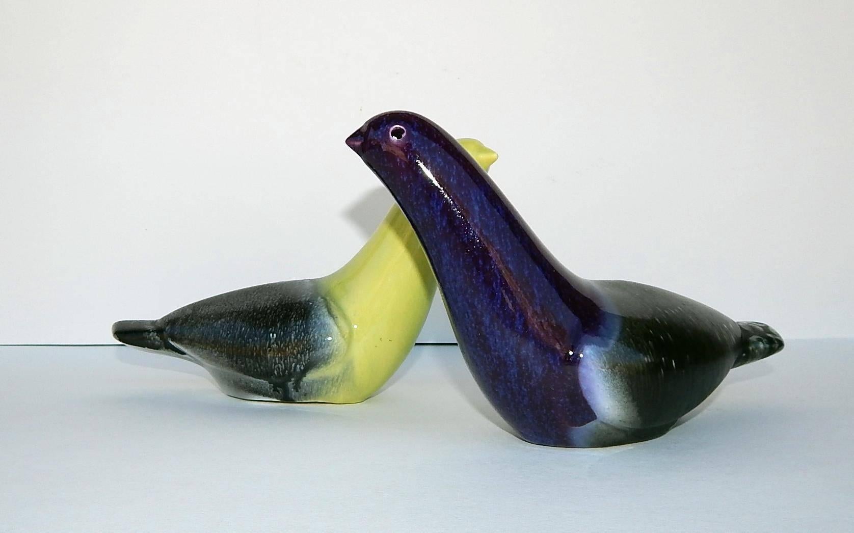 Beautiful pair of ceramic love birds in mint condition
by well-known California ceramicist James Lovera (1920-2015).
Gorgeous glazes. Yellow & black, lavendar and black high glaze.
Signed on the bottom: Lovera.
Each approximately 5.5