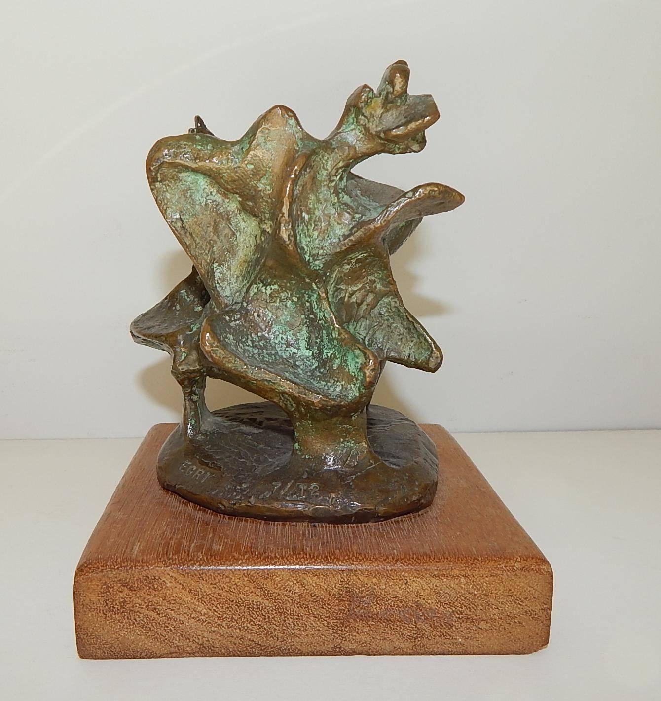 Interesting modern abstract sculpture in bronze by Ted Egri (1913-2010).
No. 7 of edition of 12.5