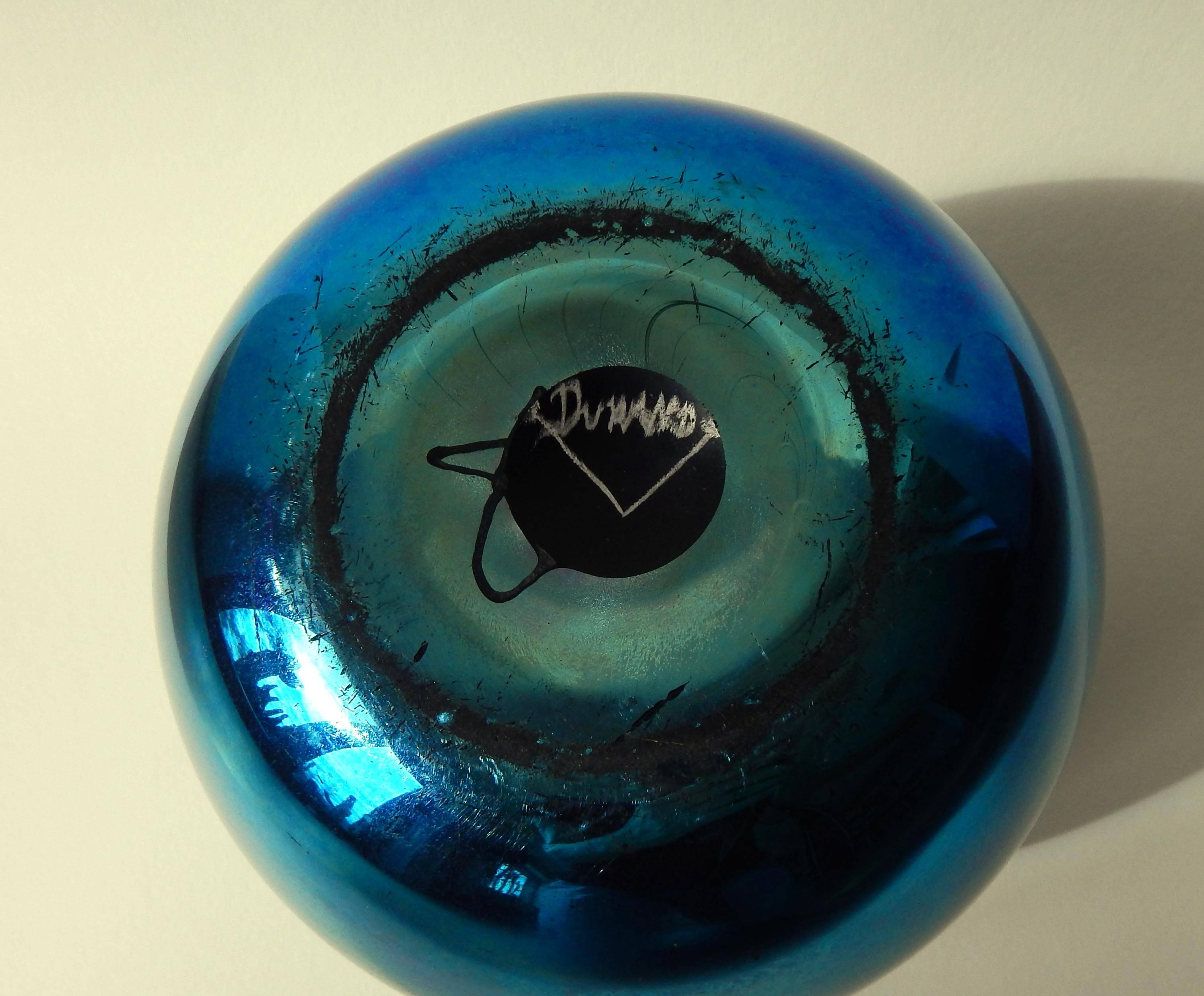 Iridized Durand Glass Vase, Blue Aurene In Excellent Condition In Phoenix, AZ