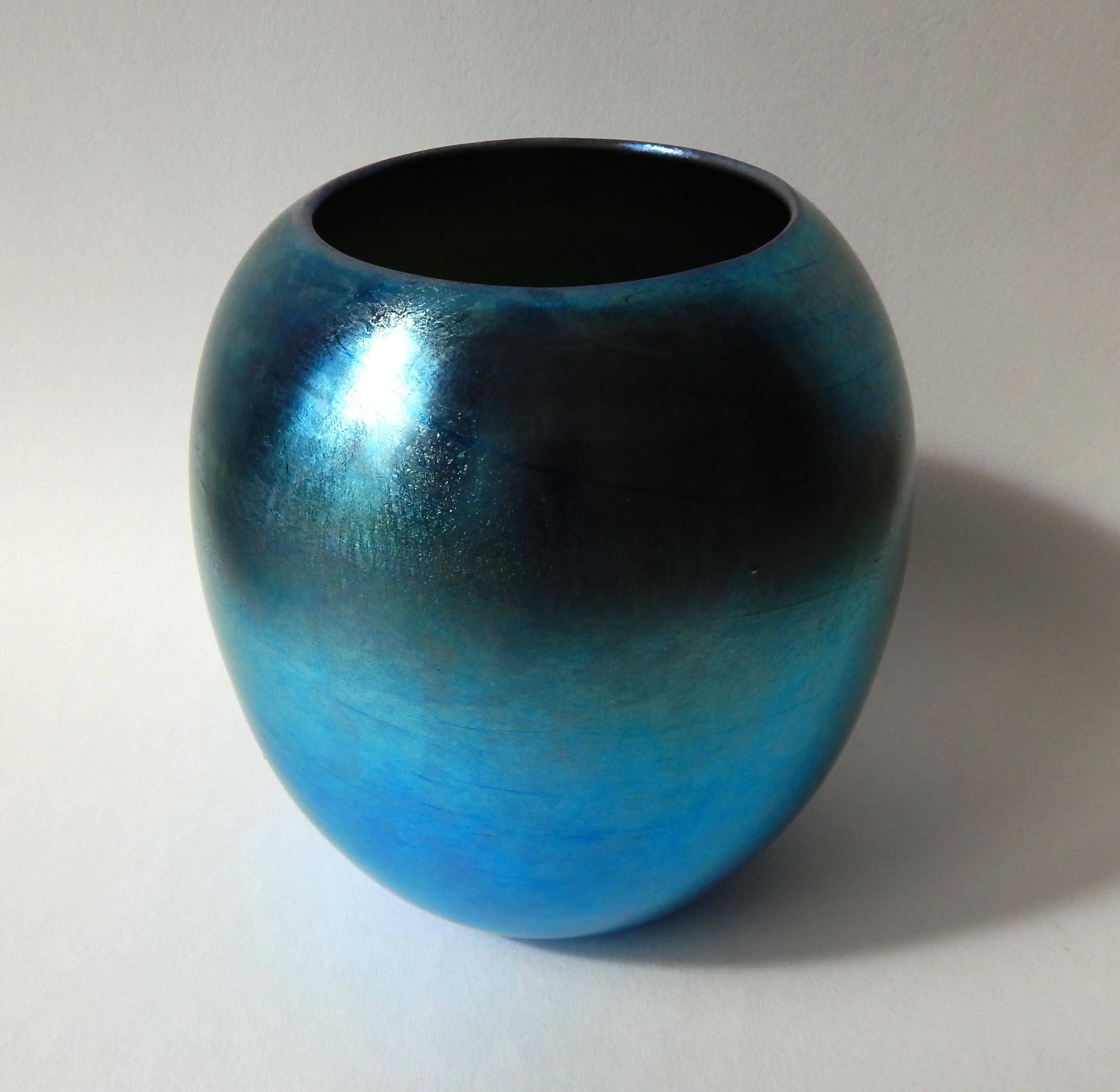 American Iridized Durand Glass Vase, Blue Aurene