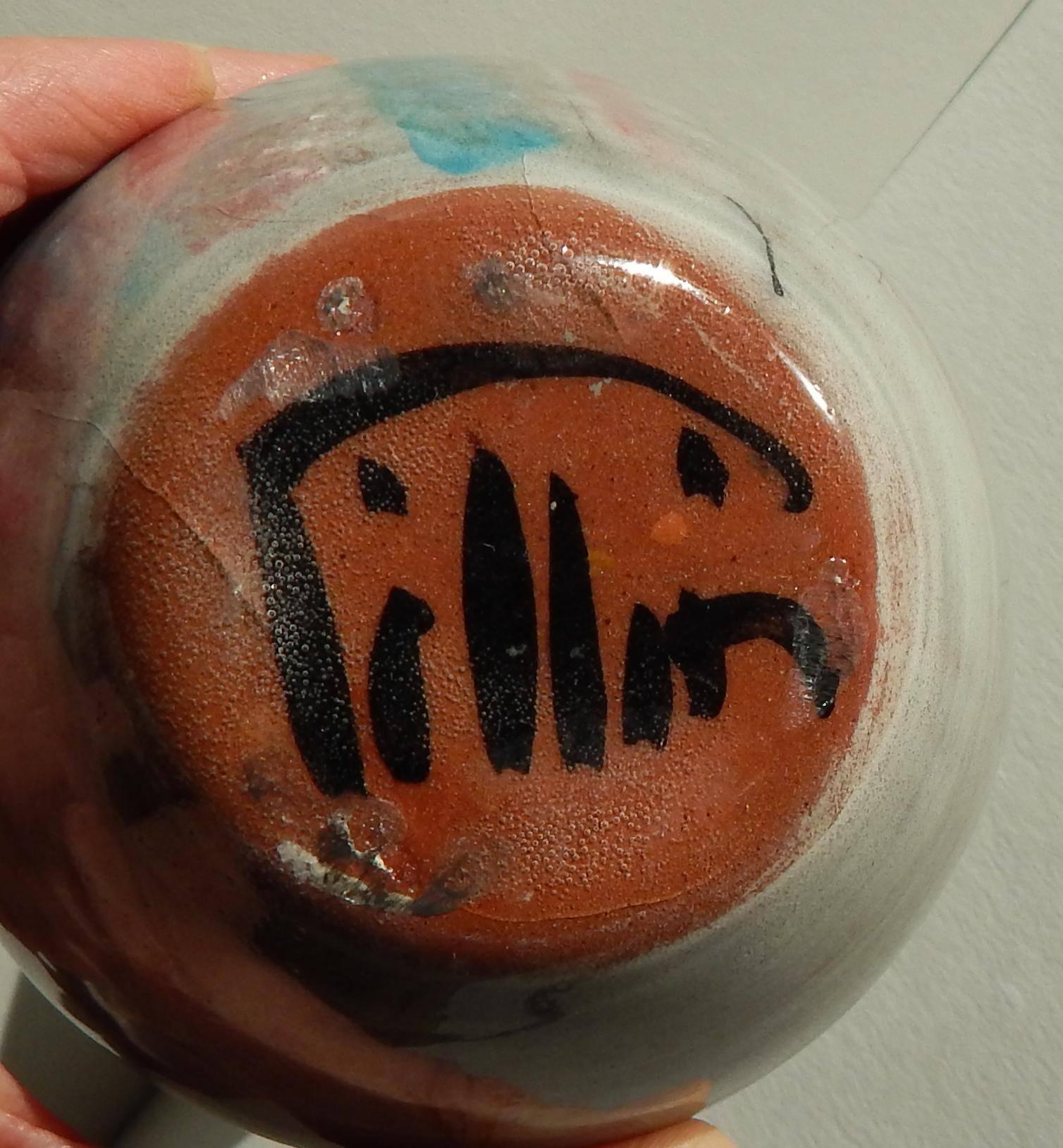 polia pillin pottery