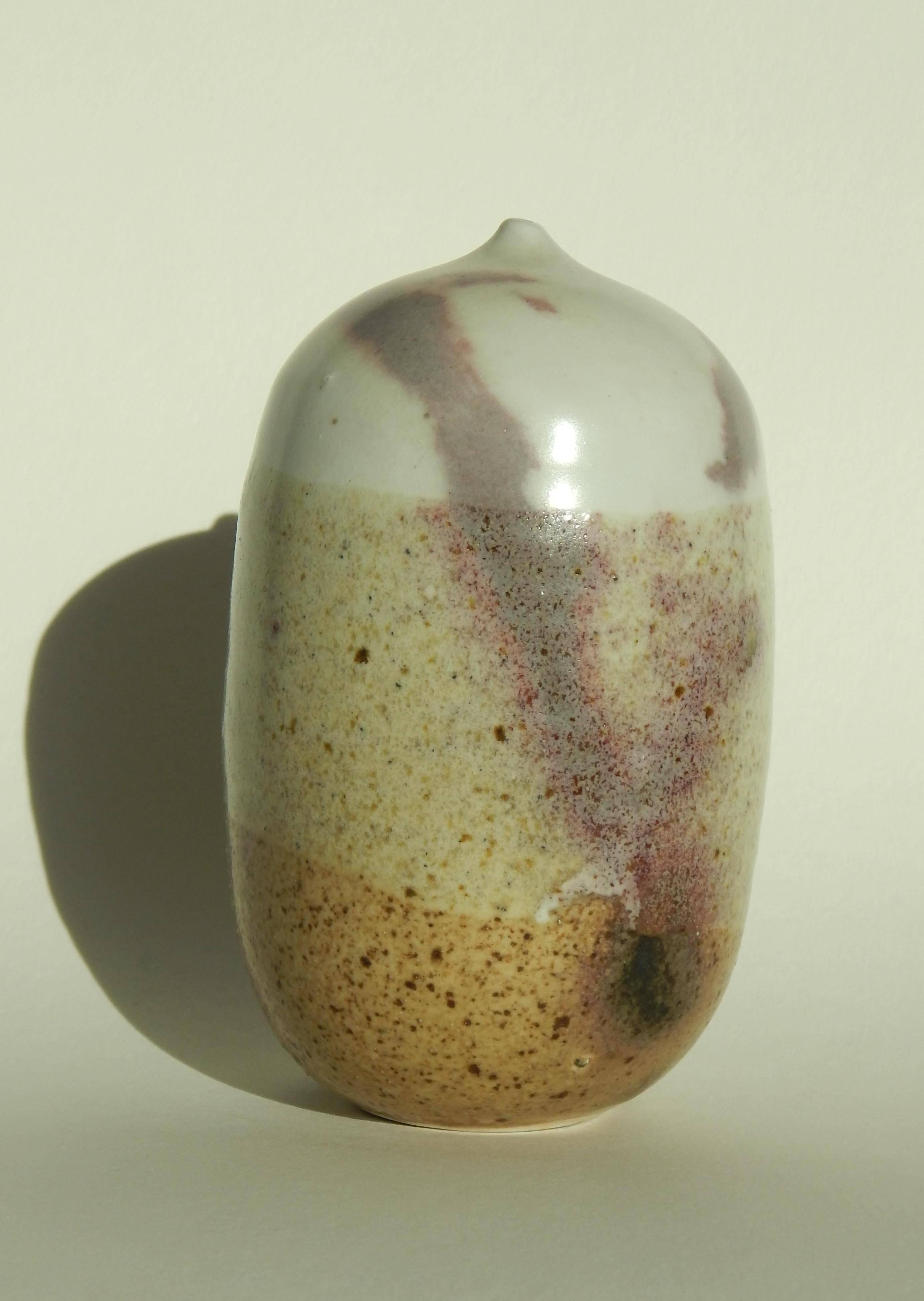 American Toshiko Takaezu, Important Studio Potter, Moon Pot with Rattle, Great Glaze