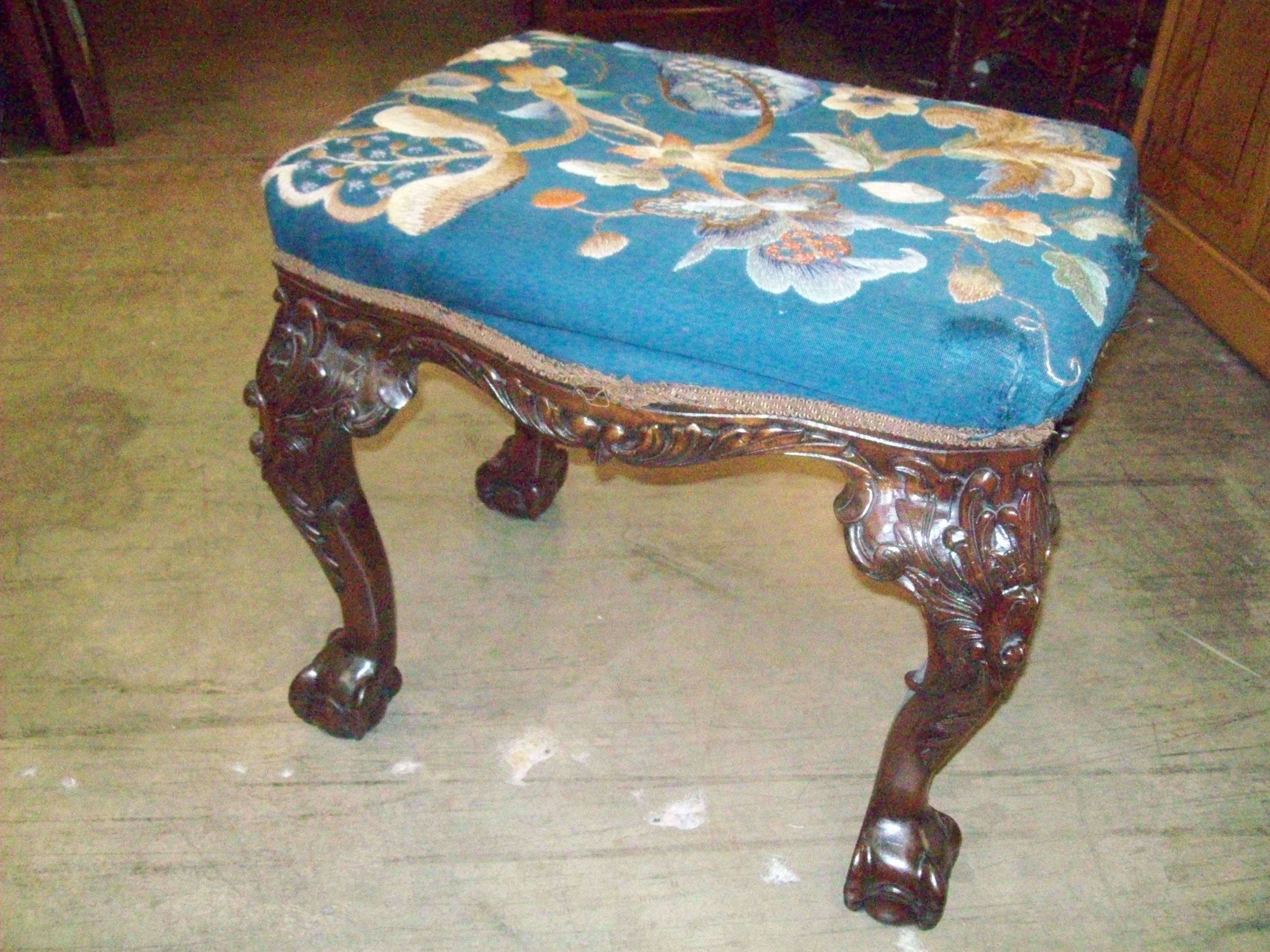 Chippendale Irish Mahogany Dressing Stool For Sale